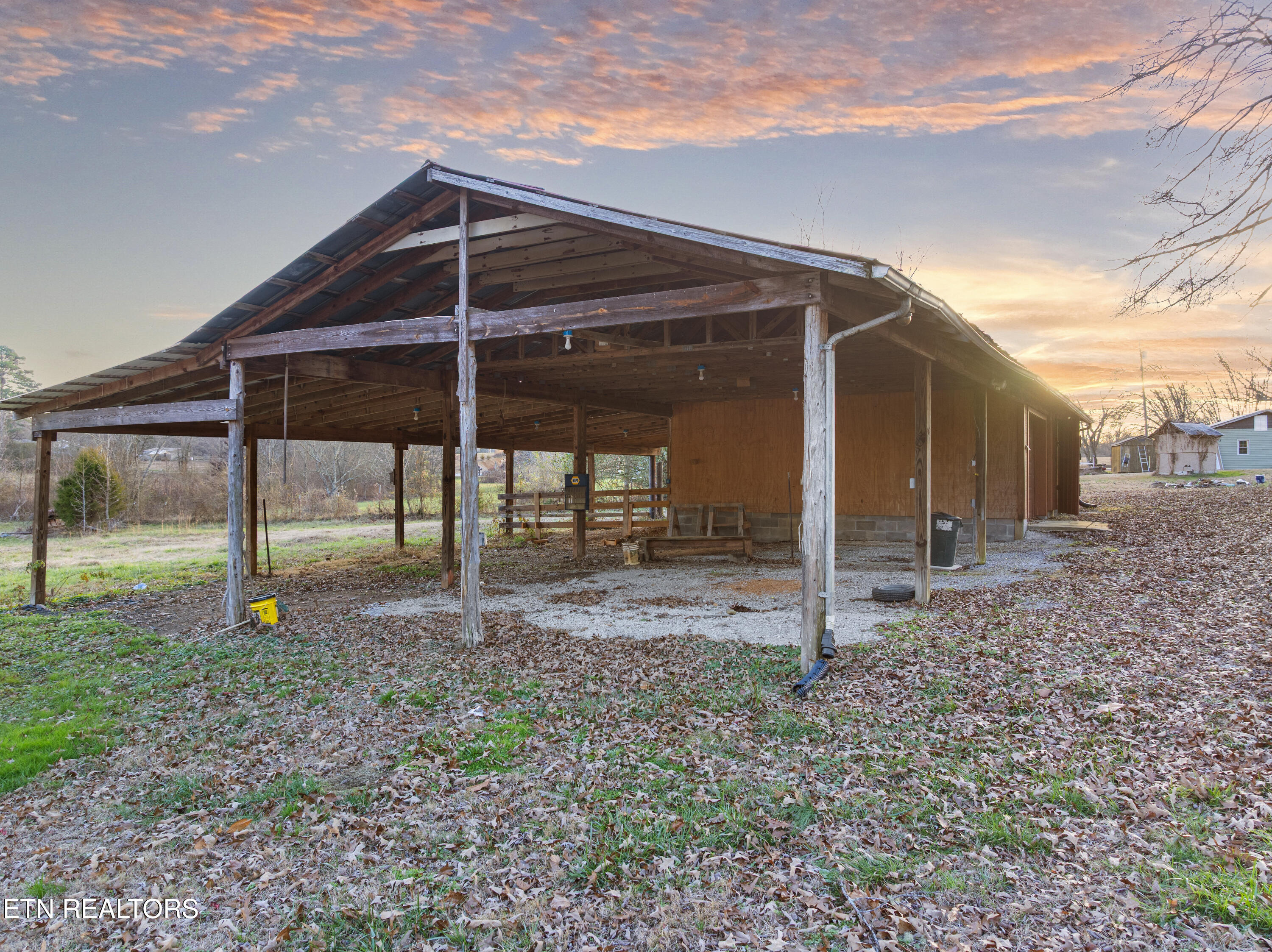 196 Ellis Road Kingston TN 37763