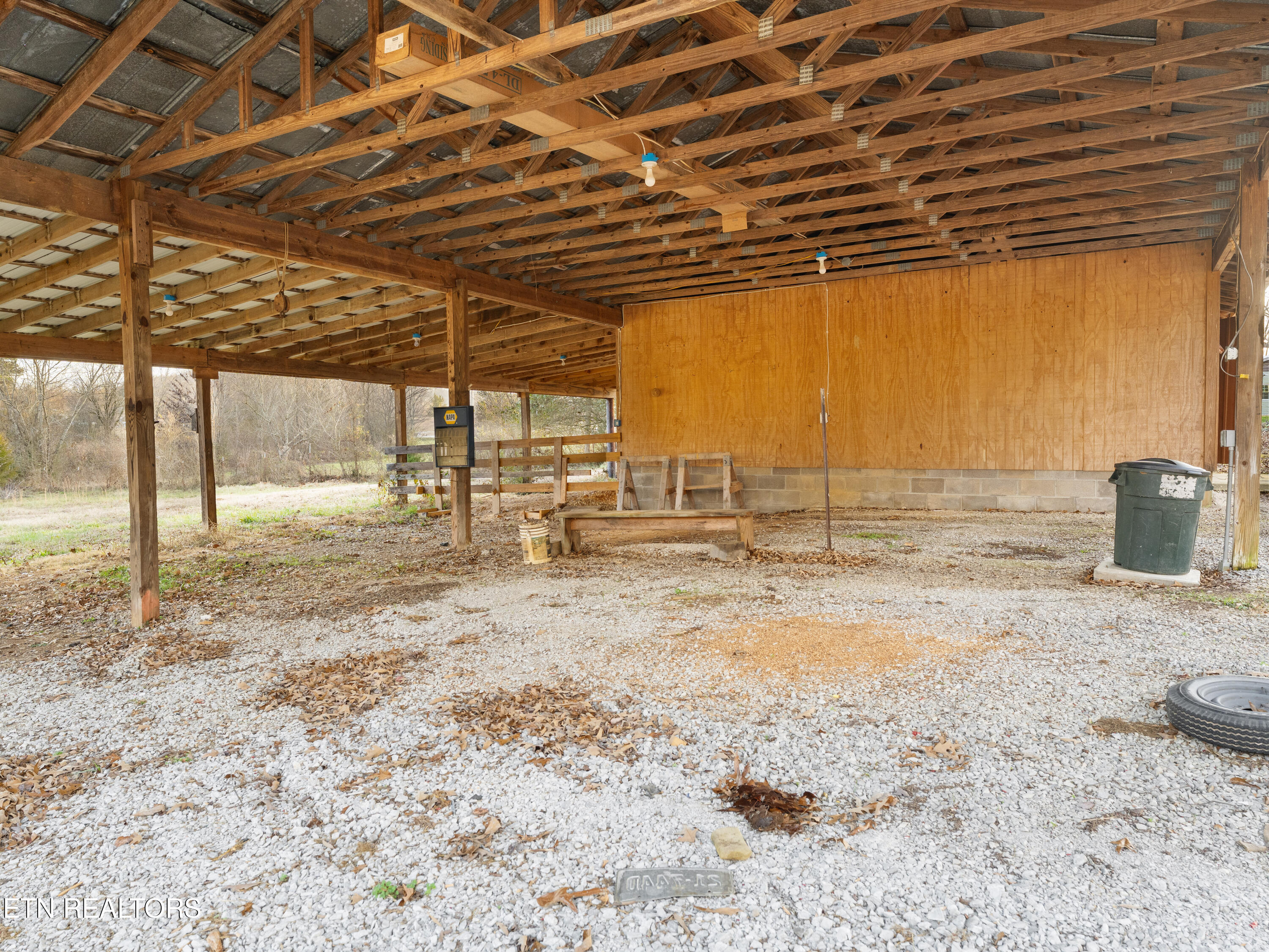196 Ellis Road Kingston TN 37763
