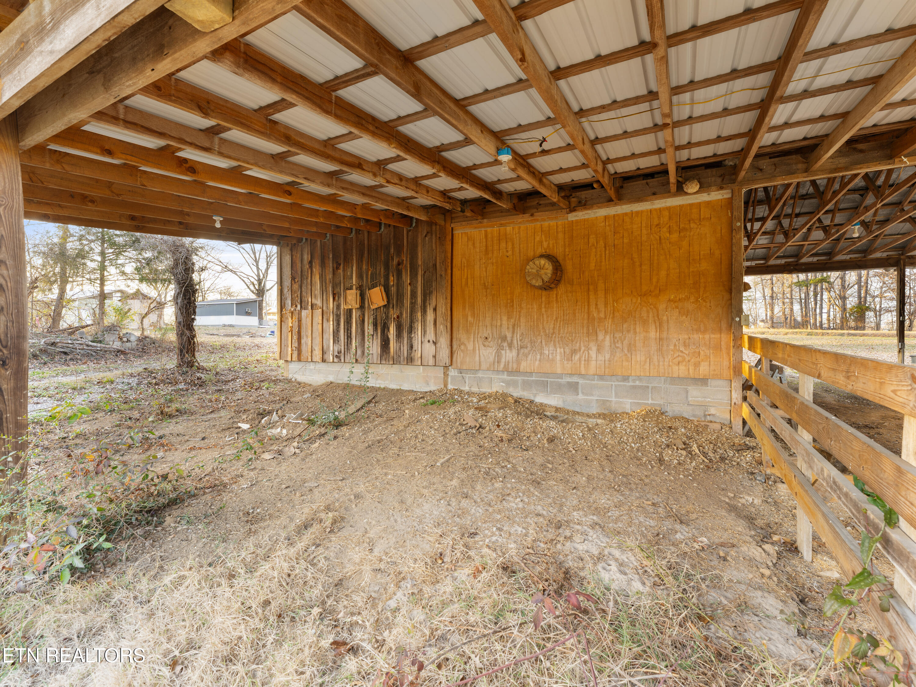 196 Ellis Road Kingston TN 37763