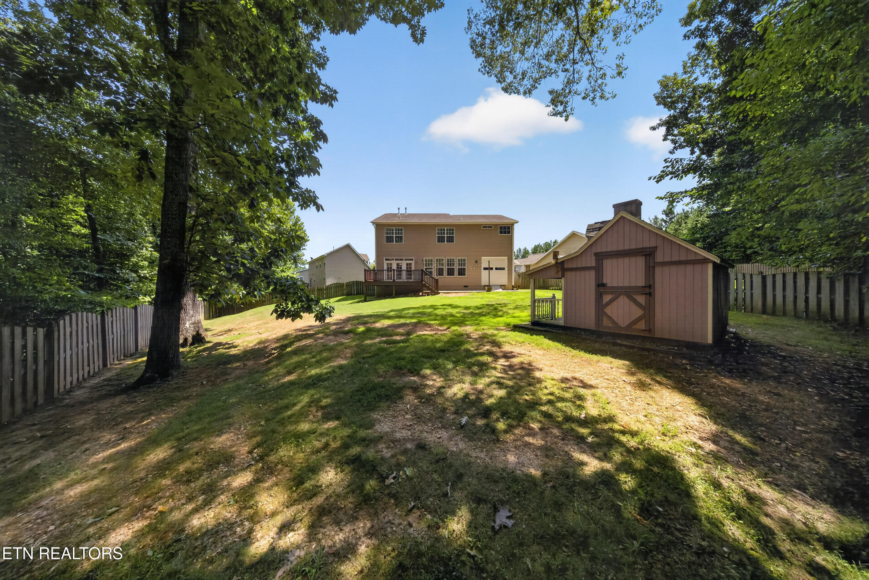 2306 Ancient Oak Lane Knoxville TN 37931