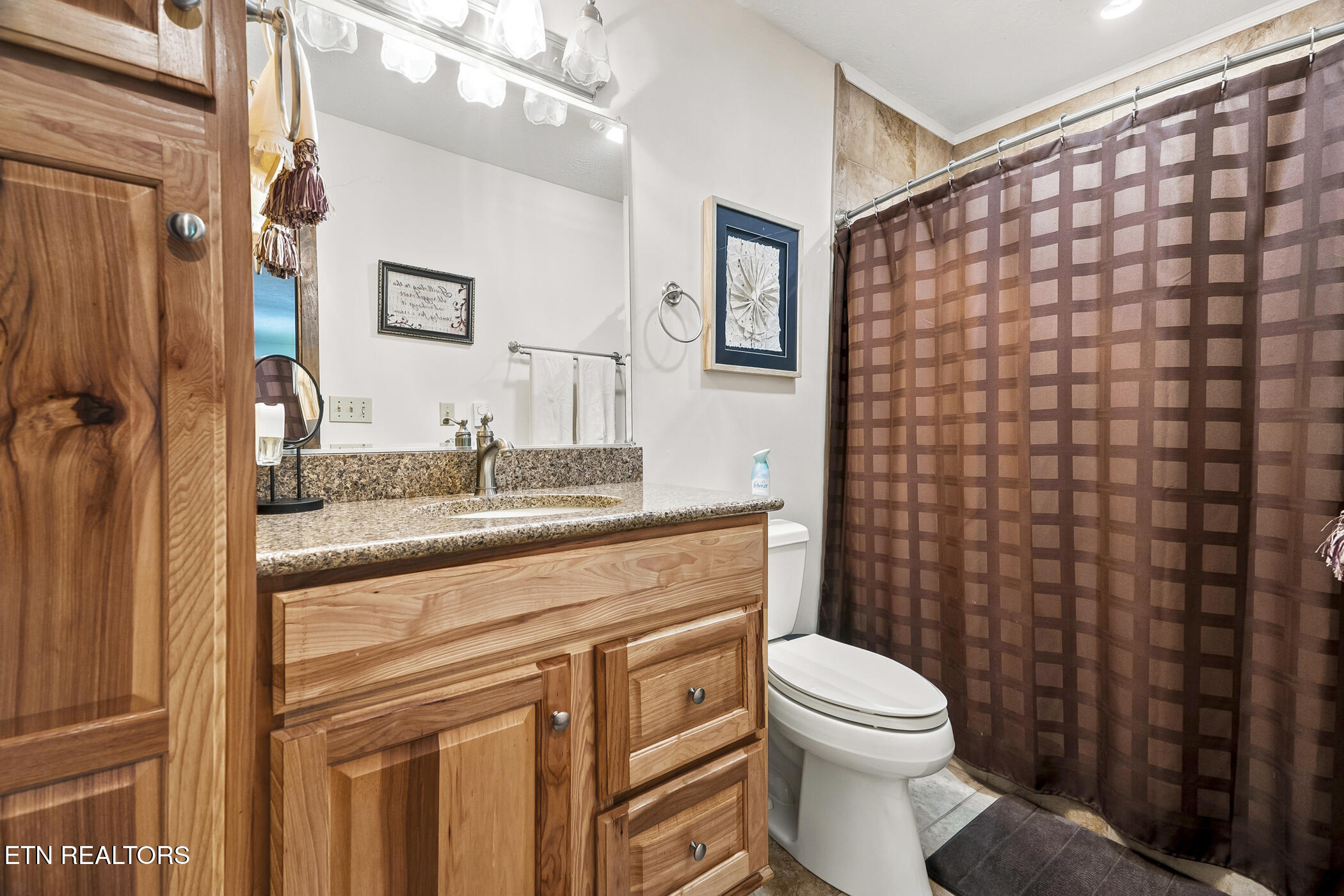 1501 Walt Price Road Pigeon Forge TN 37876