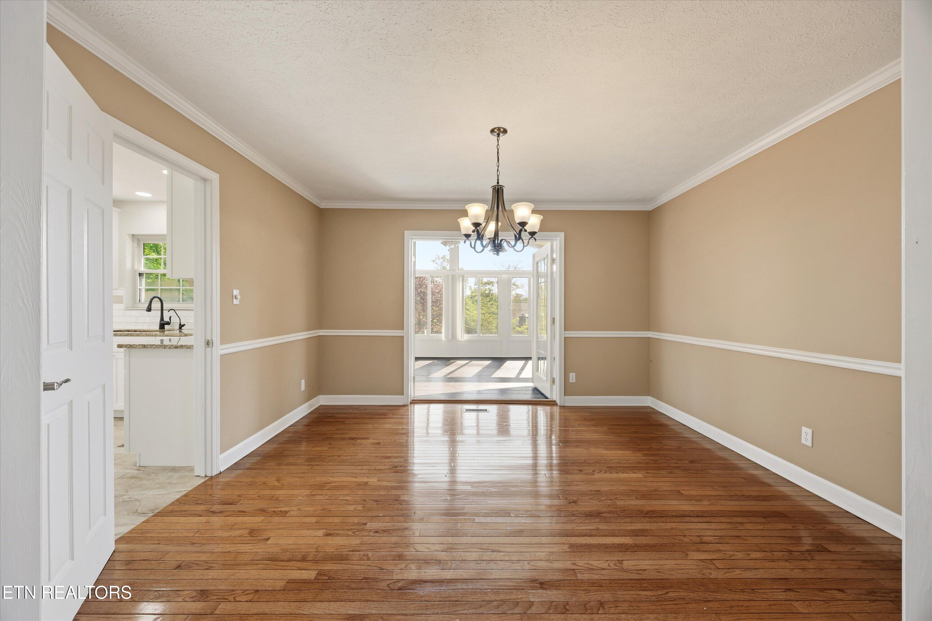 113 Ostenbarker Street Maryville TN 37804