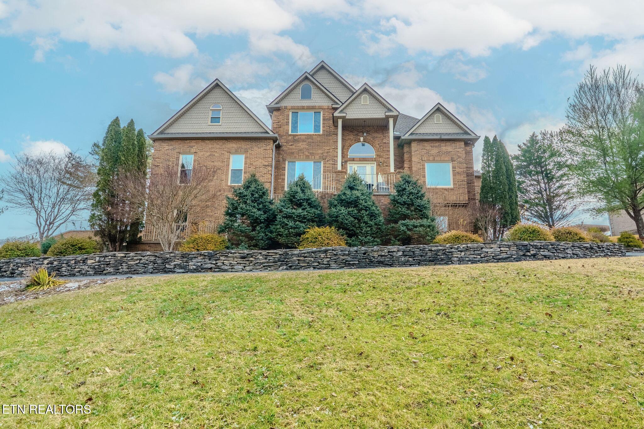 205 Links Court Tazewell TN 37879