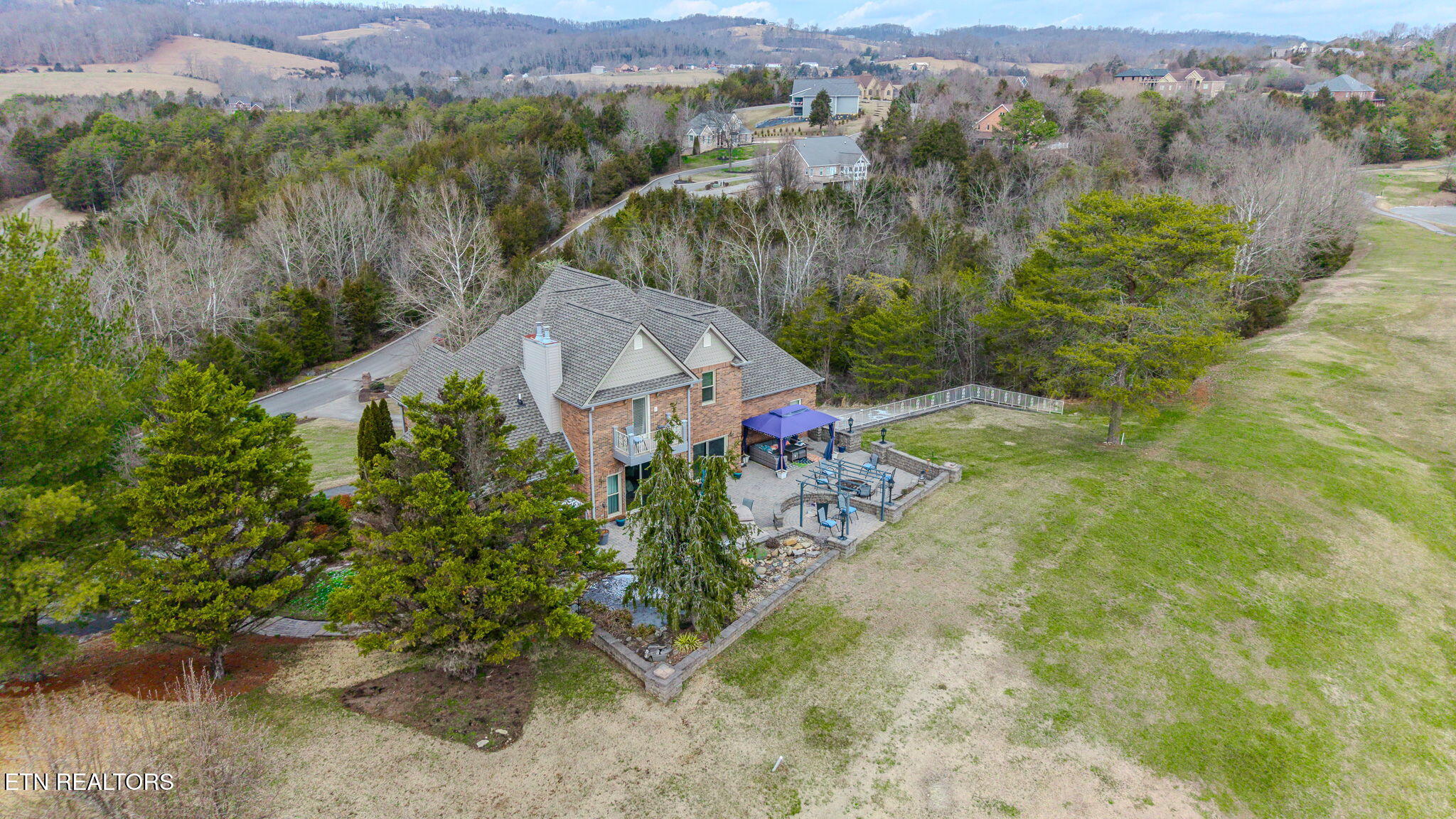 205 Links Court Tazewell TN 37879