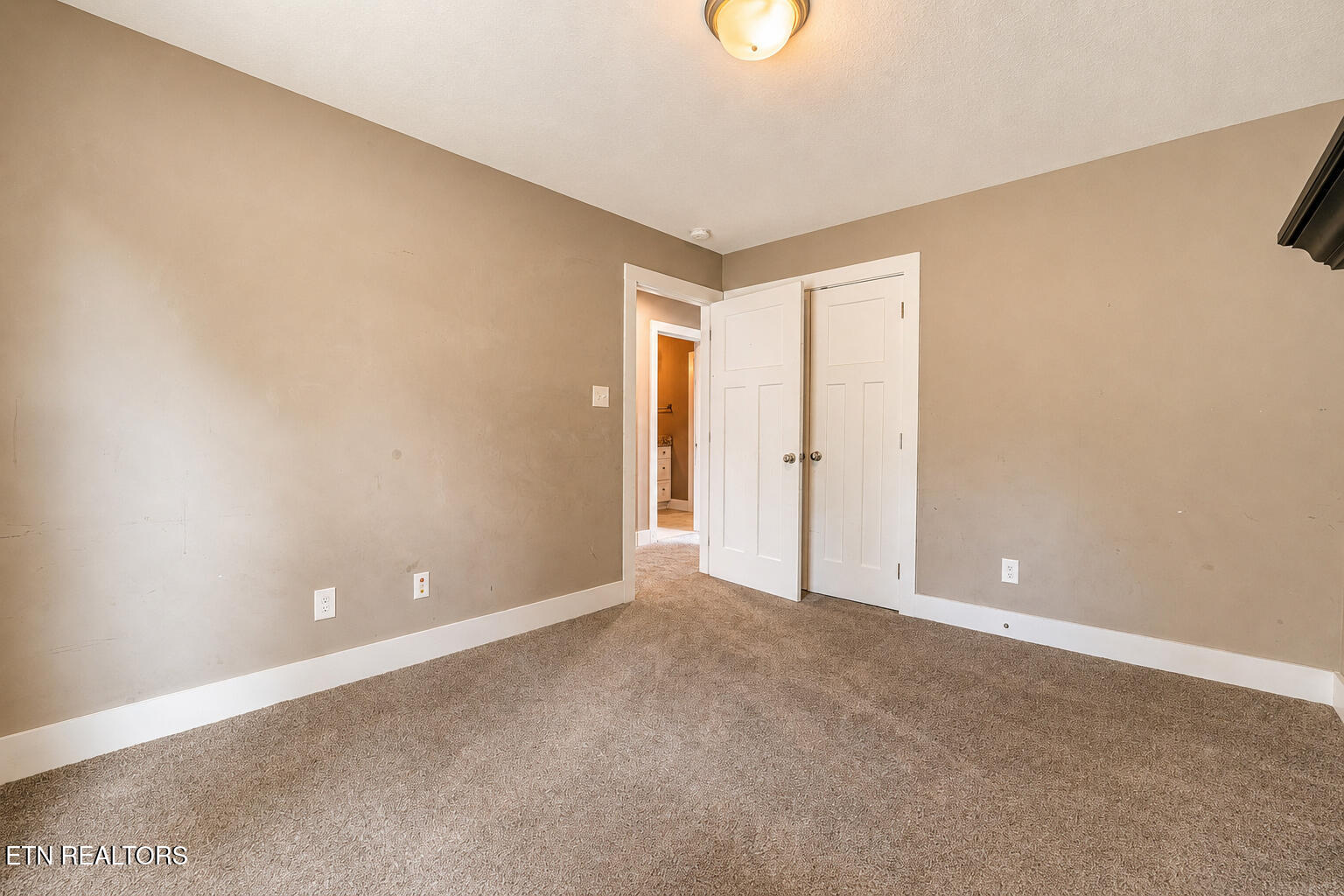 6211 Aldingham Street Knoxville TN 37912