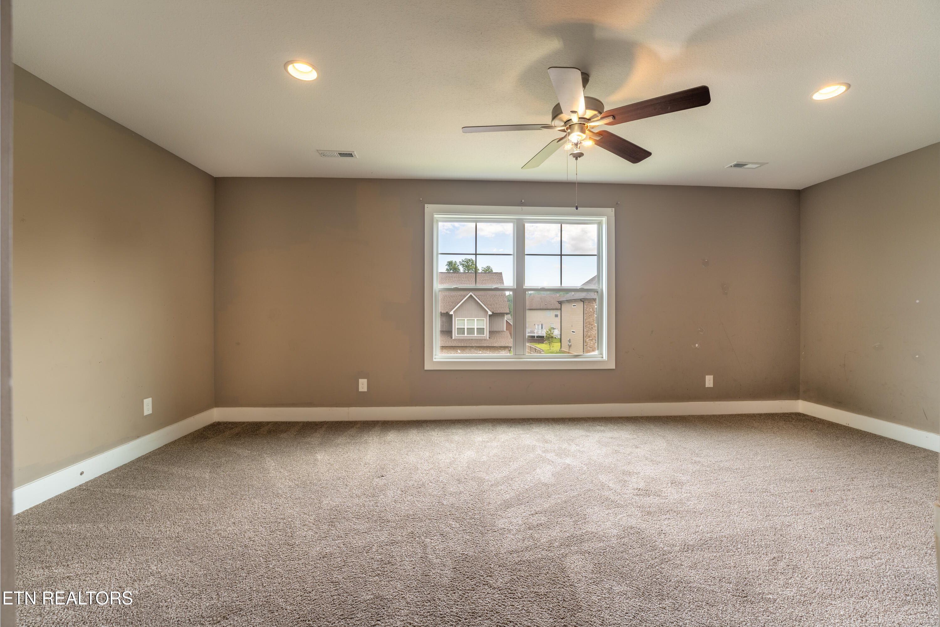 6211 Aldingham Street Knoxville TN 37912