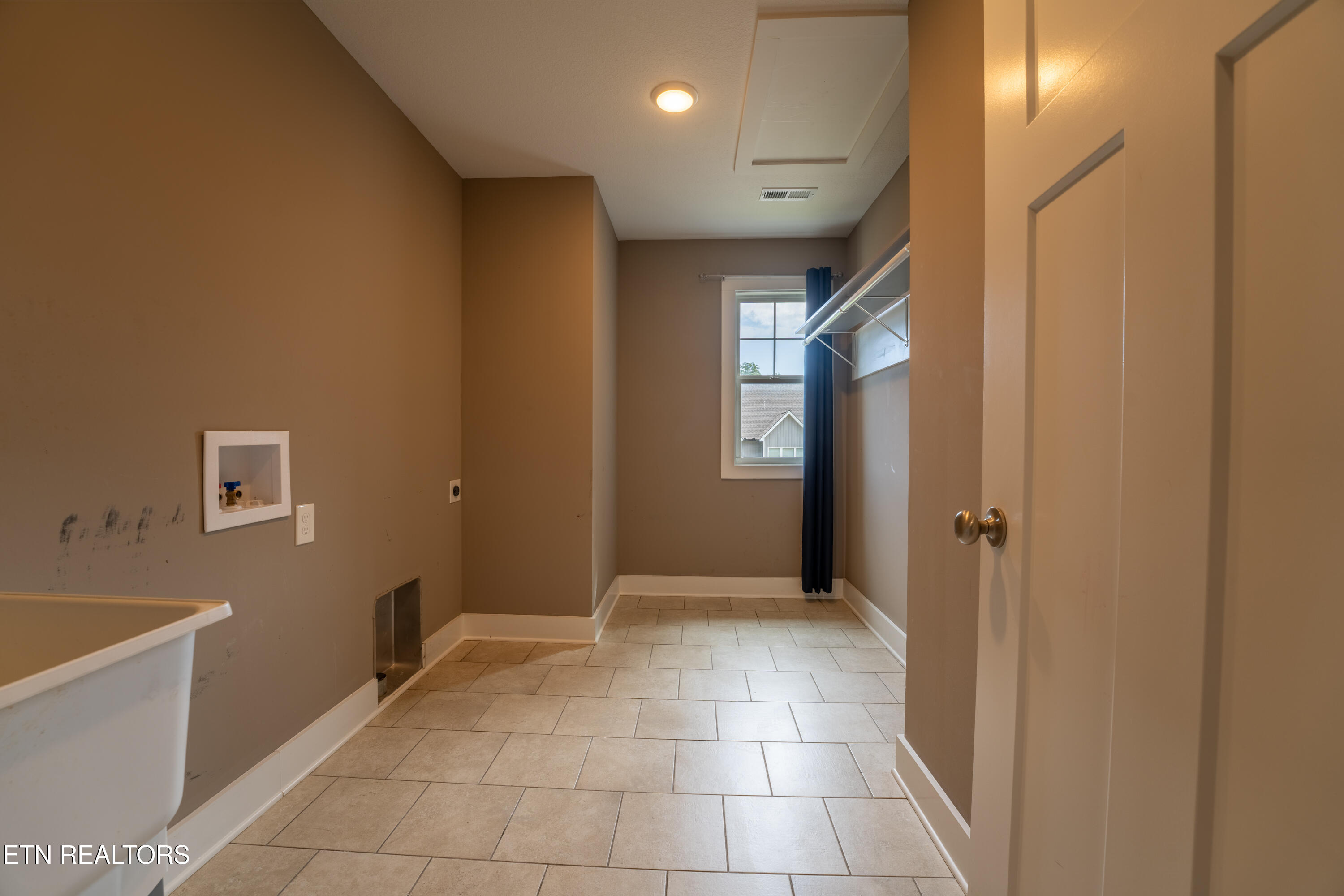6211 Aldingham Street Knoxville TN 37912