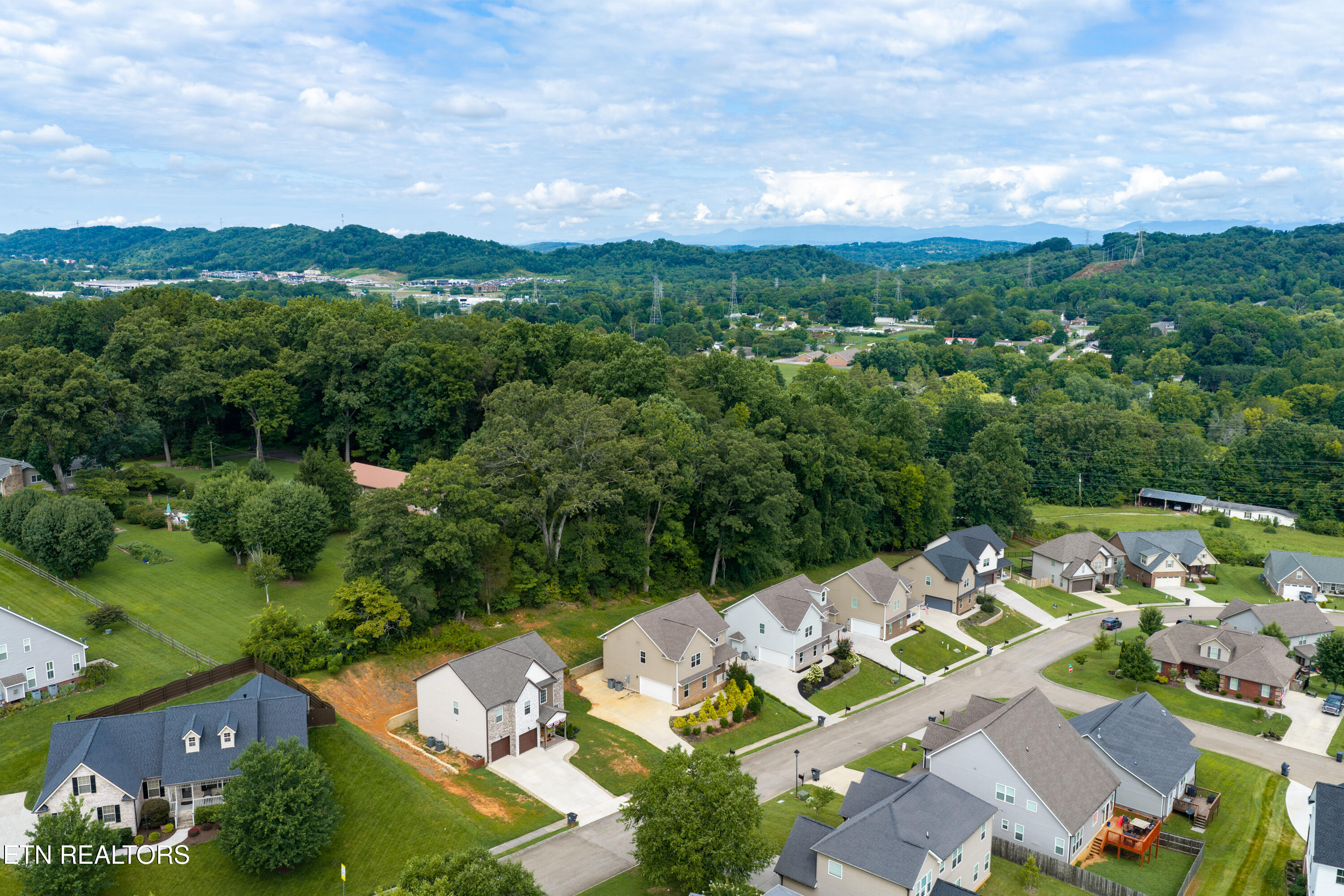 6211 Aldingham Street Knoxville TN 37912