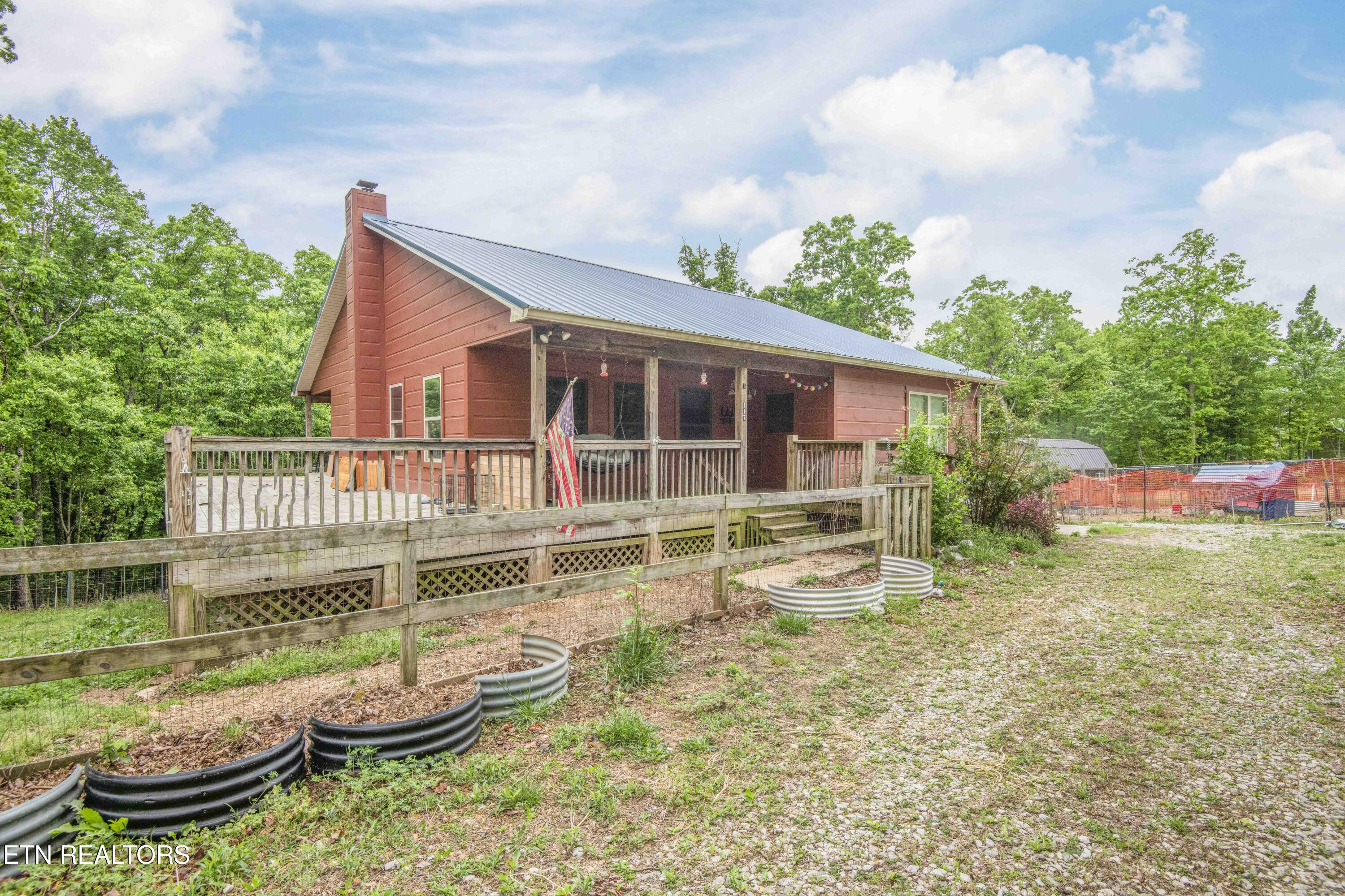 117 Coyote Lane Oneida TN 37841