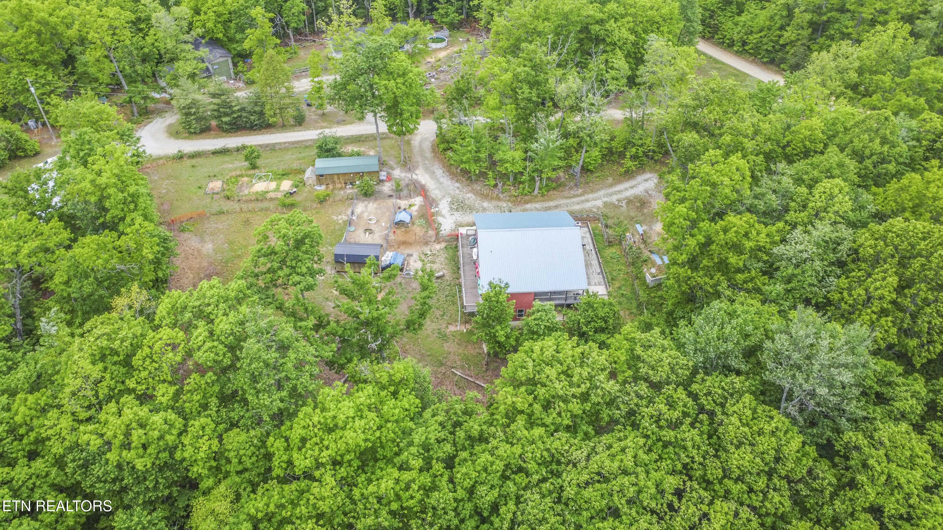 117 Coyote Lane Oneida TN 37841