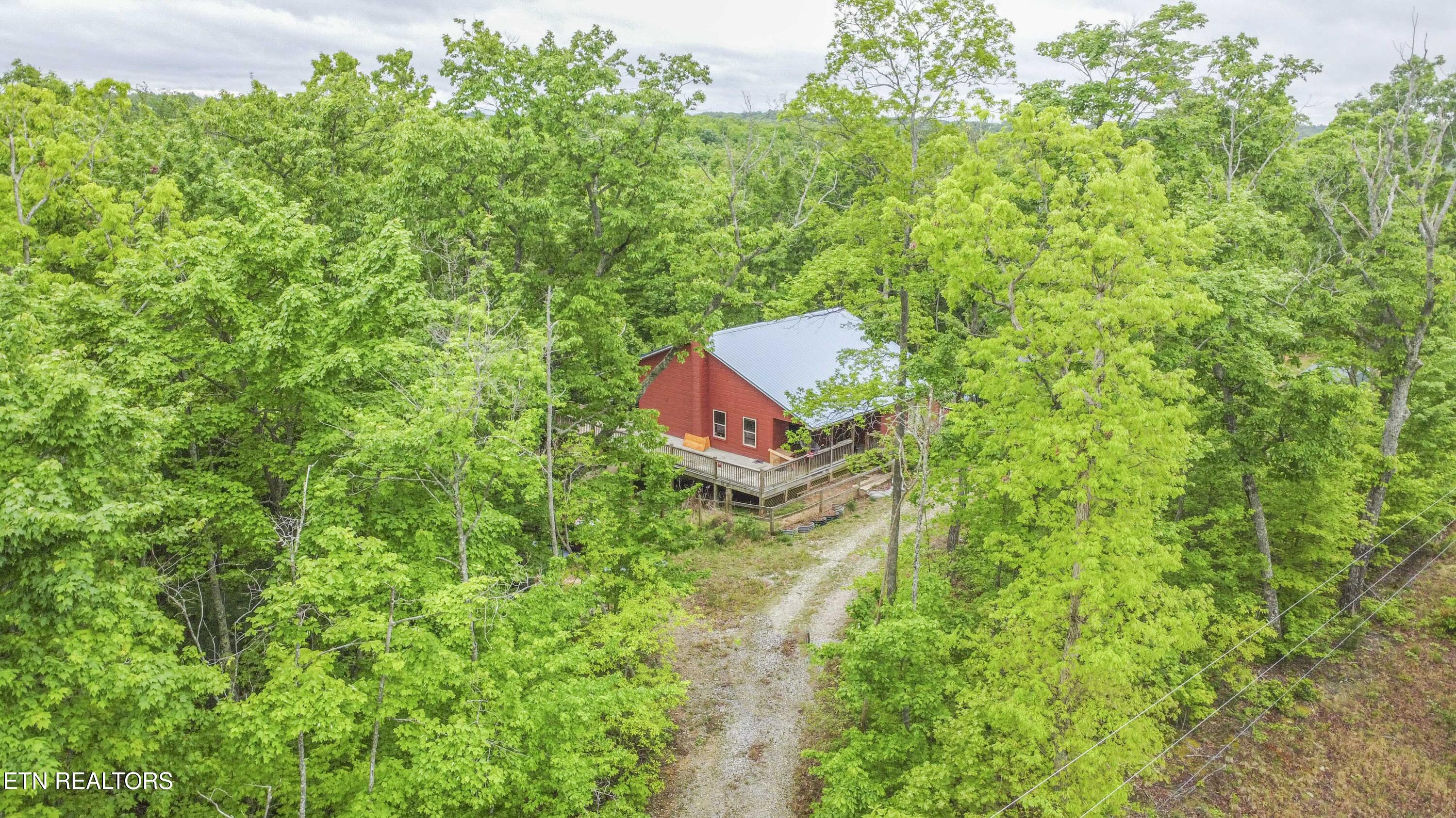 117 Coyote Lane Oneida TN 37841