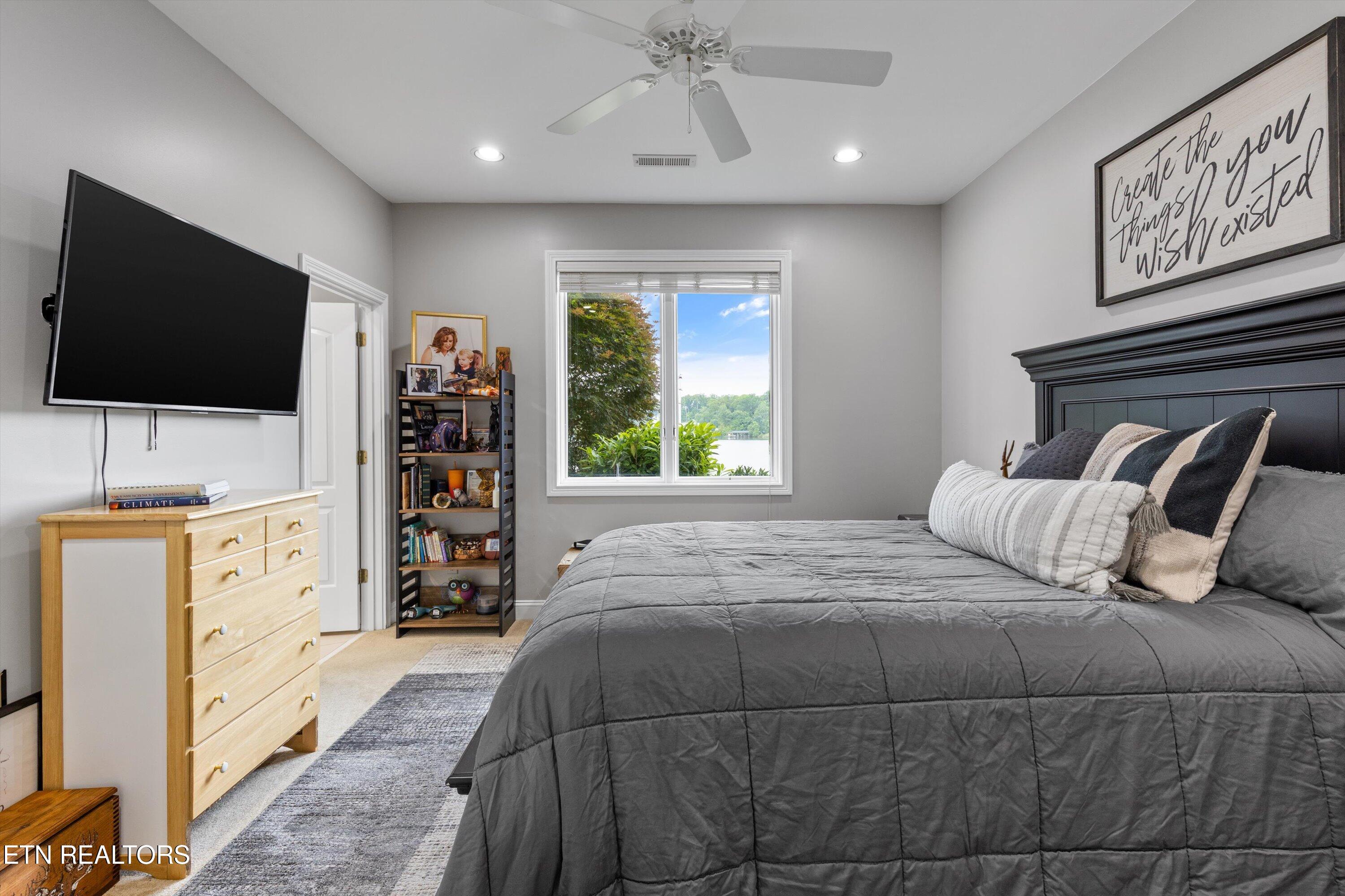 3801 Jackson Bend Drive Louisville TN 37777