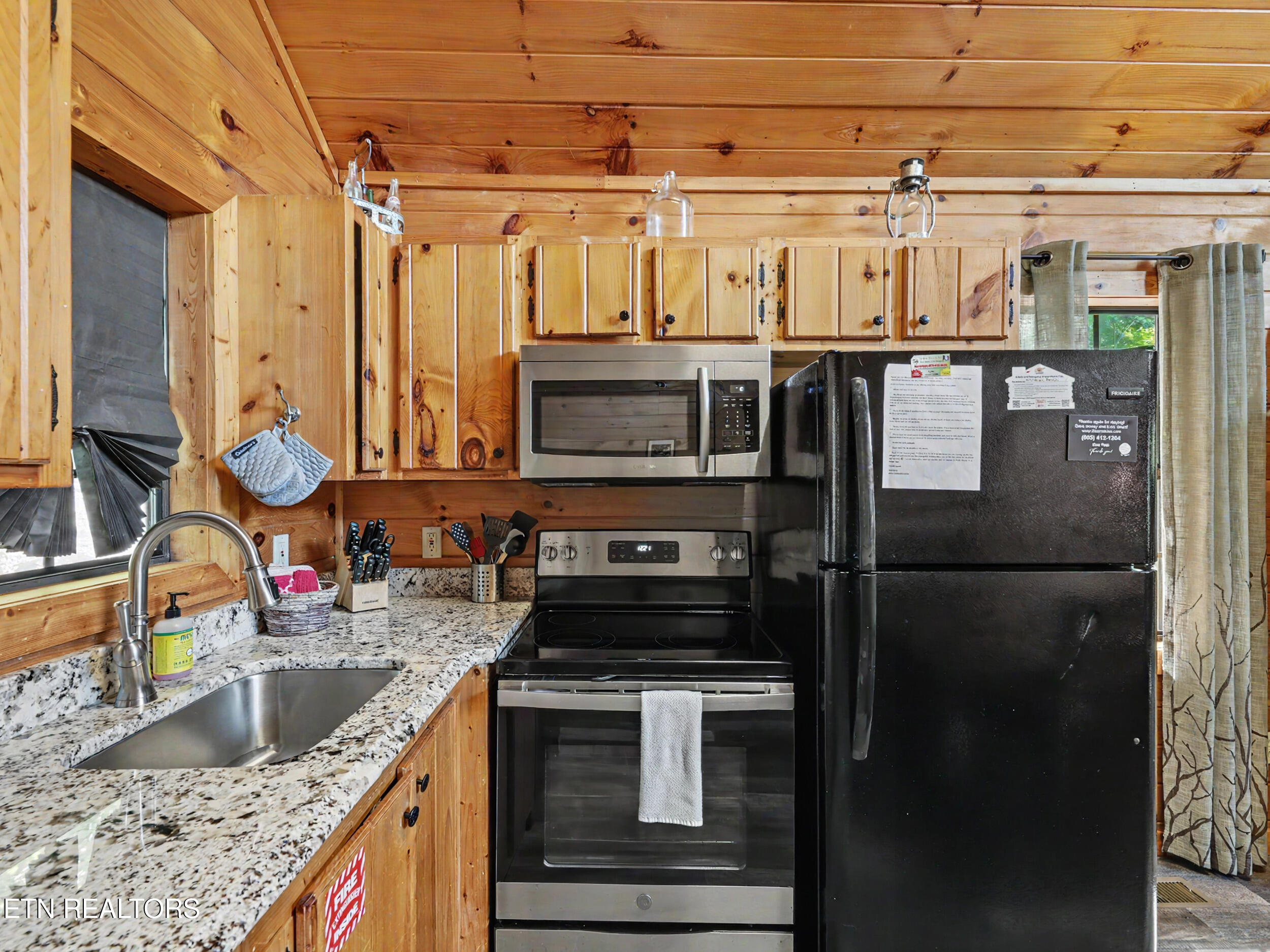 513 Parsons Branch Way Gatlinburg TN 37738