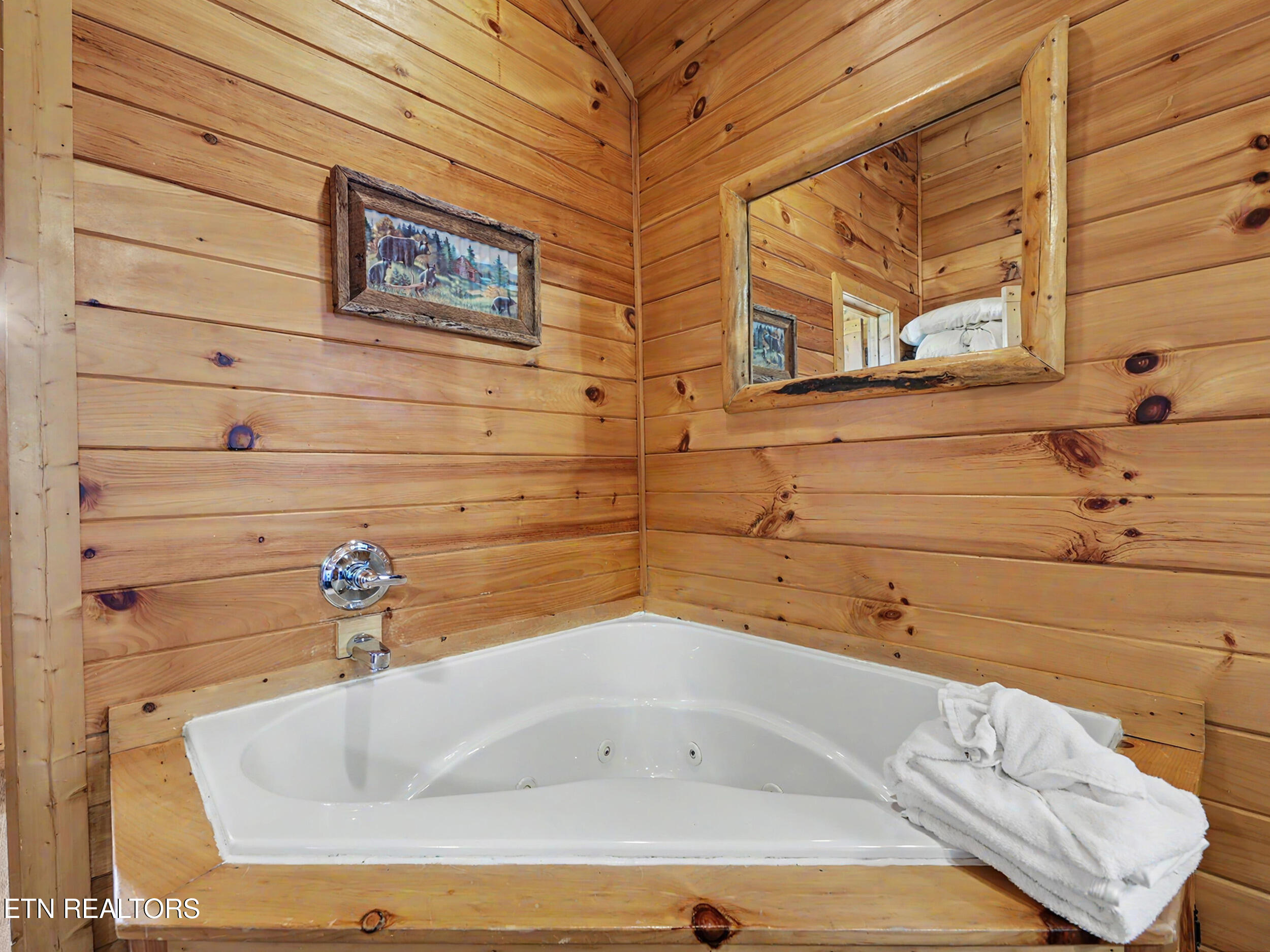 513 Parsons Branch Way Gatlinburg TN 37738
