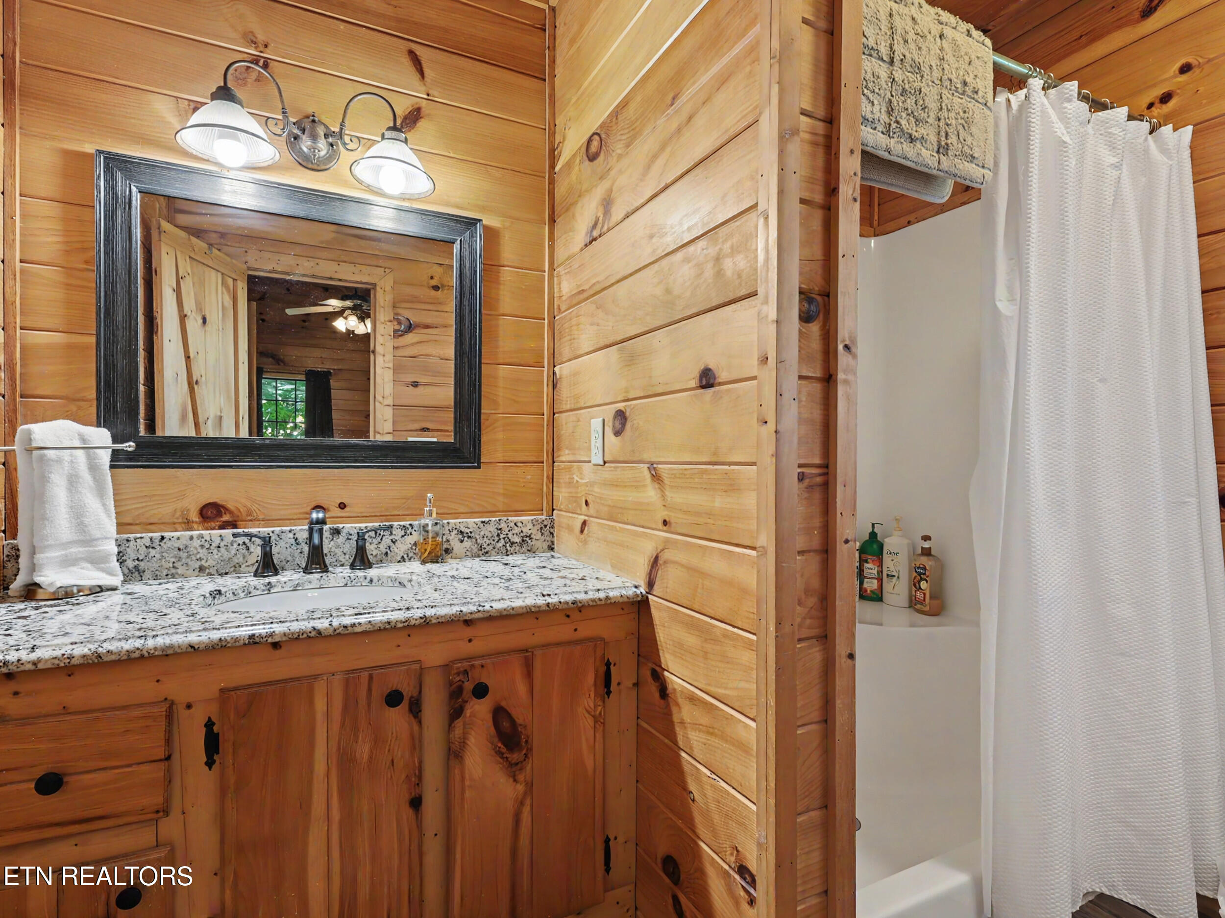 513 Parsons Branch Way Gatlinburg TN 37738
