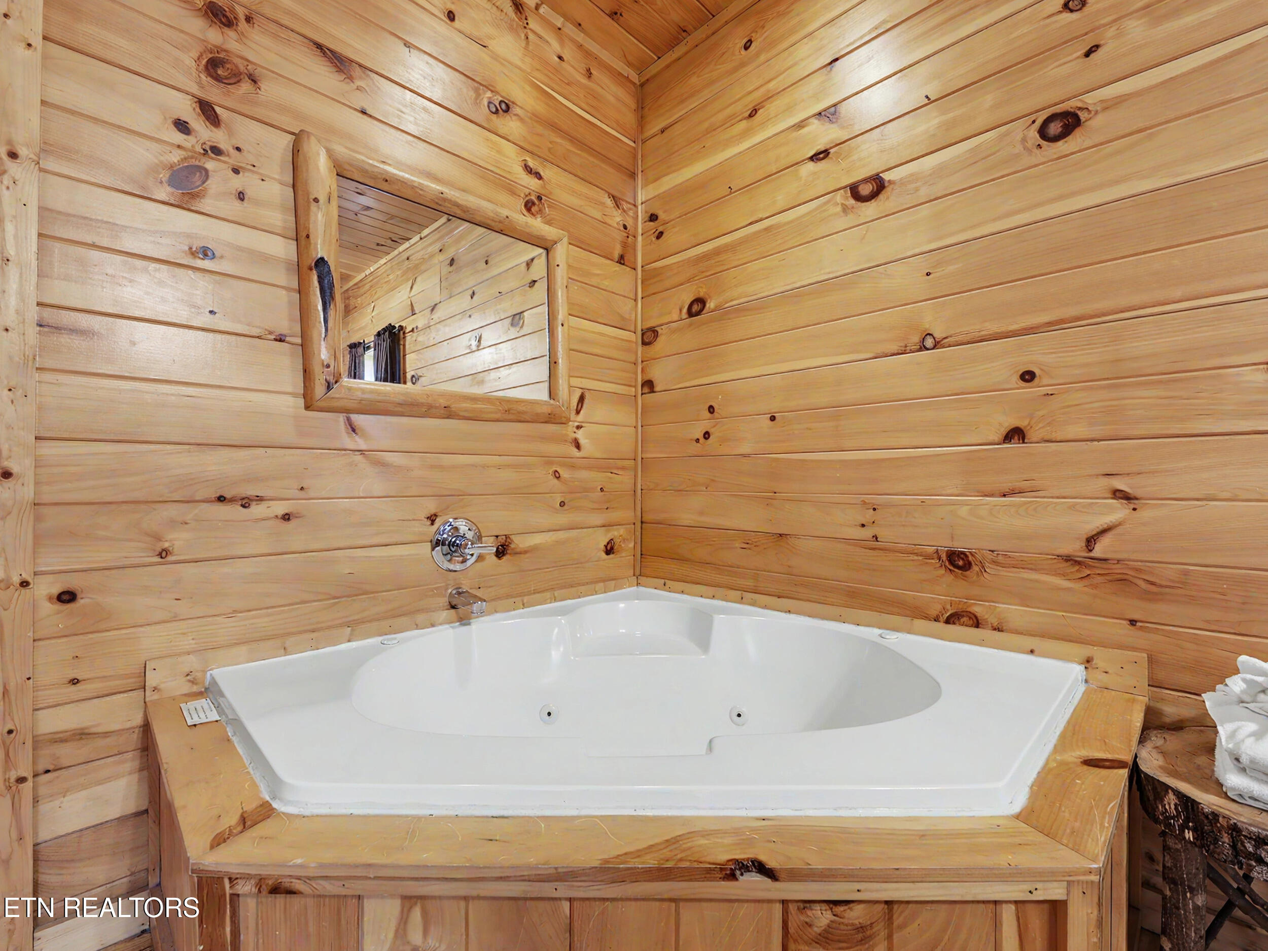 513 Parsons Branch Way Gatlinburg TN 37738