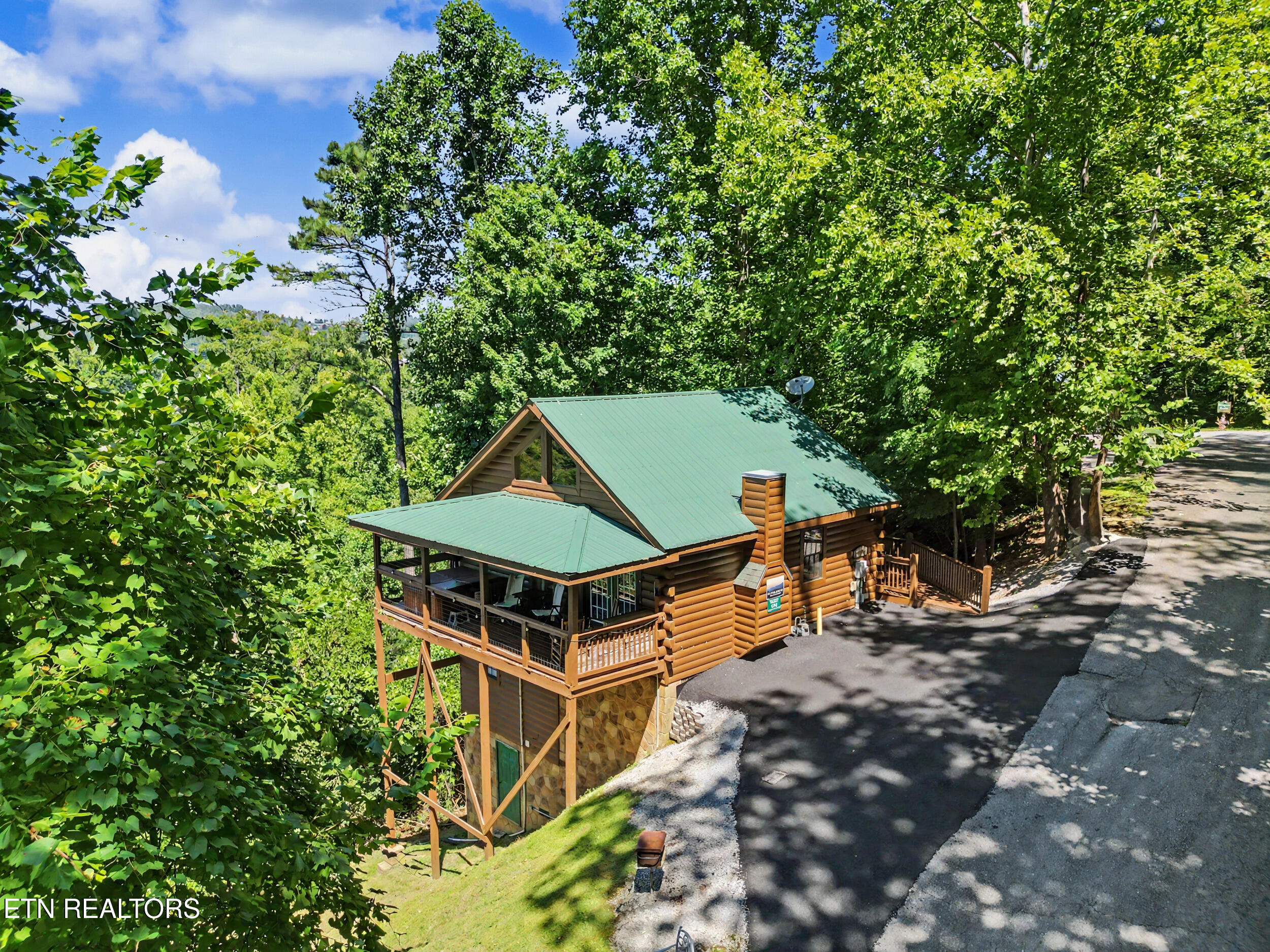 513 Parsons Branch Way Gatlinburg TN 37738