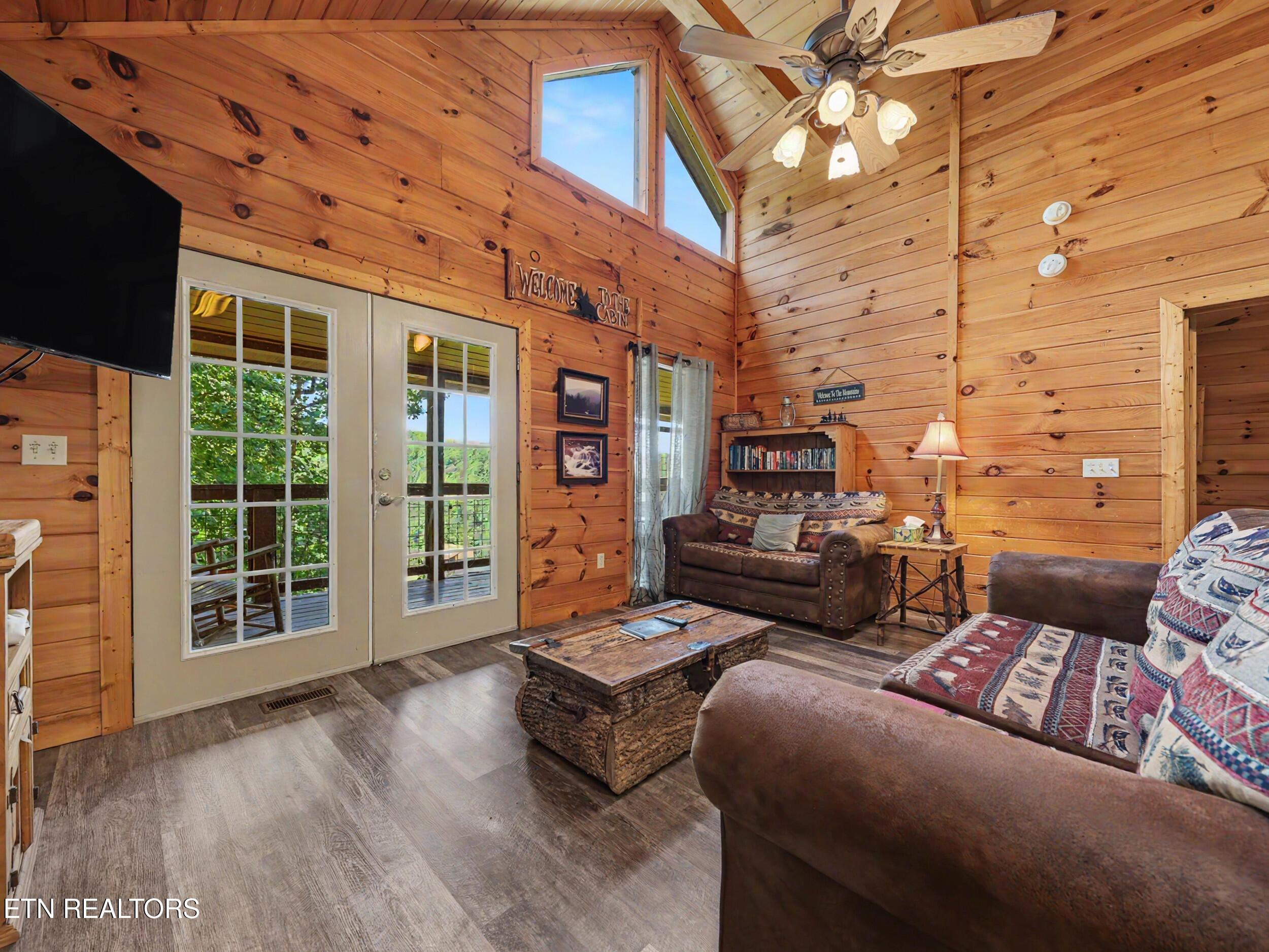 513 Parsons Branch Way Gatlinburg TN 37738