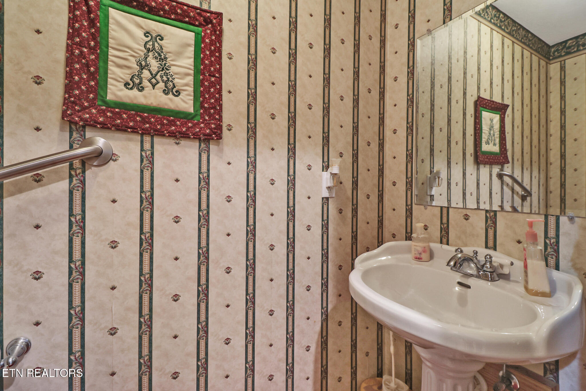 281 Hatler Road Crossville TN 38555