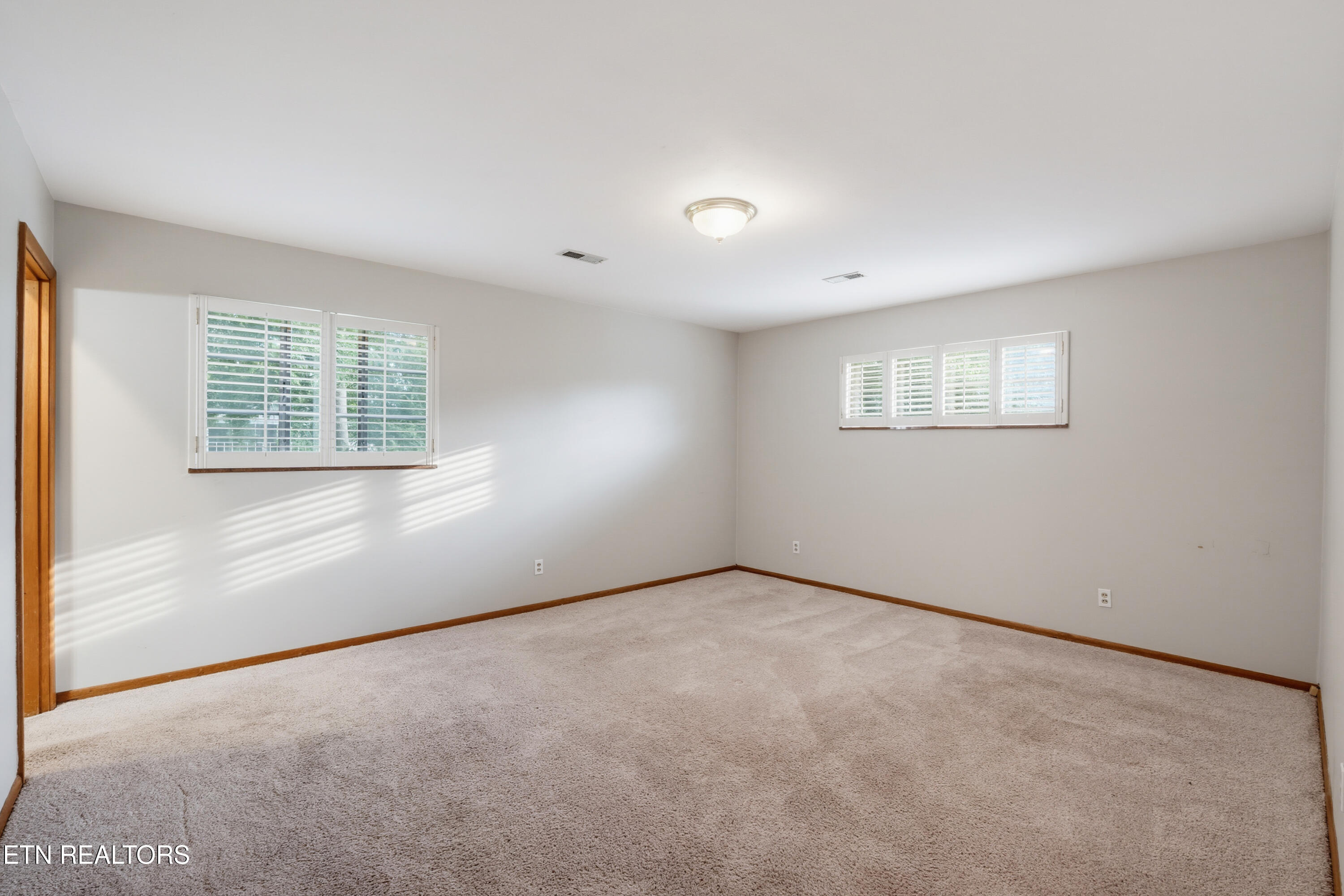 8204 Bennington Drive Knoxville TN 37909
