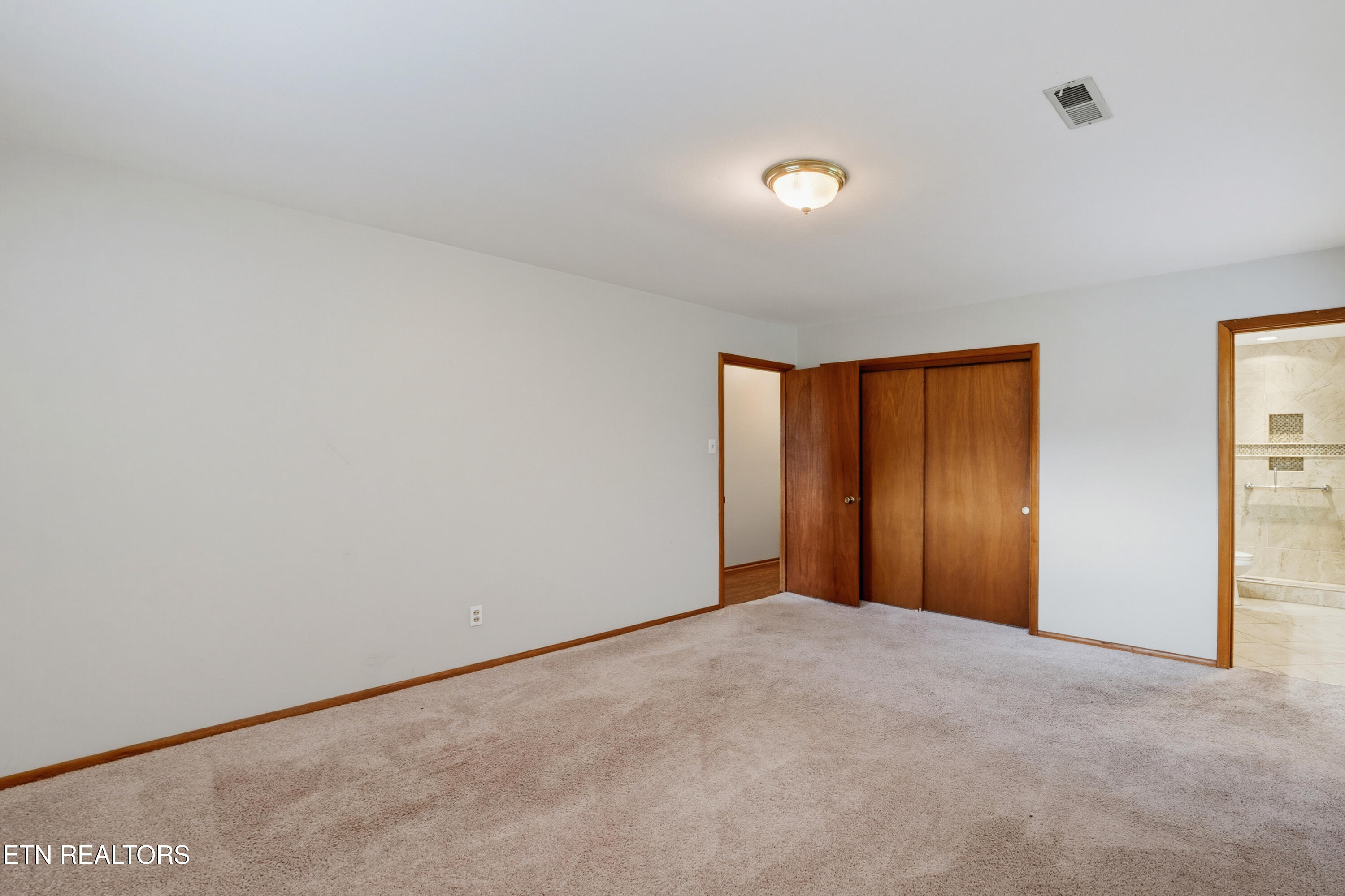 8204 Bennington Drive Knoxville TN 37909