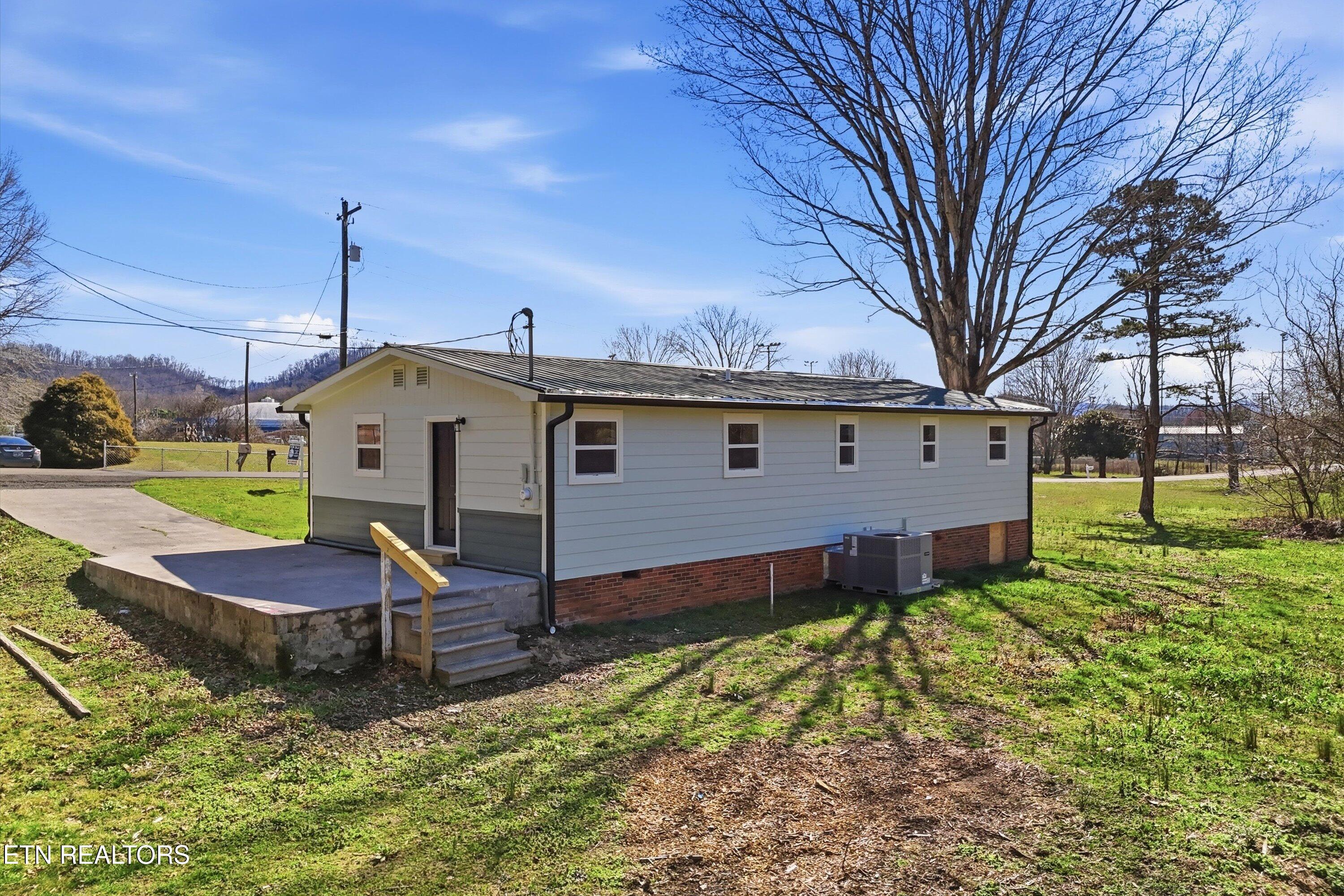 263 County Road 500 Englewood TN 37329