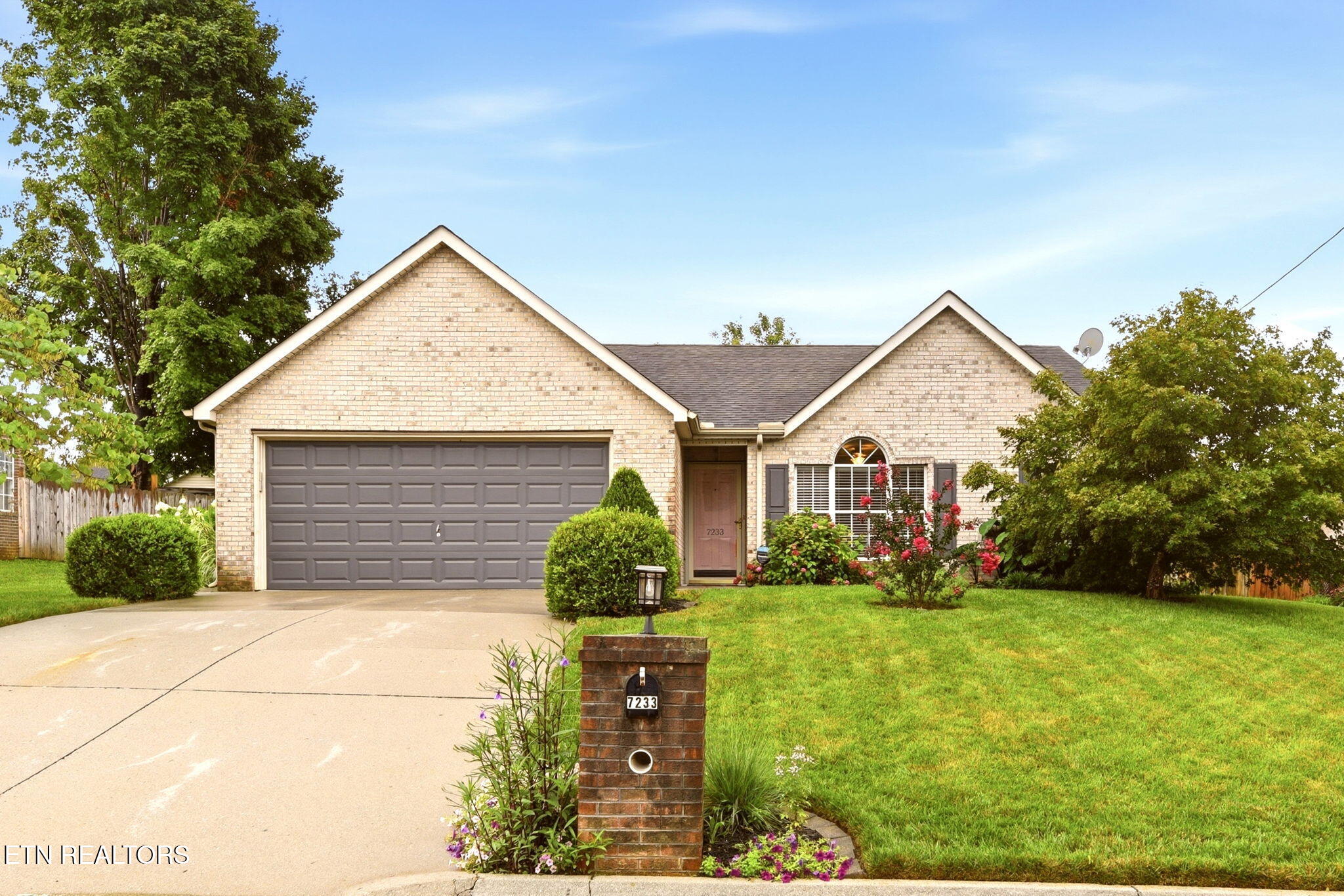 7233 Sorrenta Road Knoxville TN 37918
