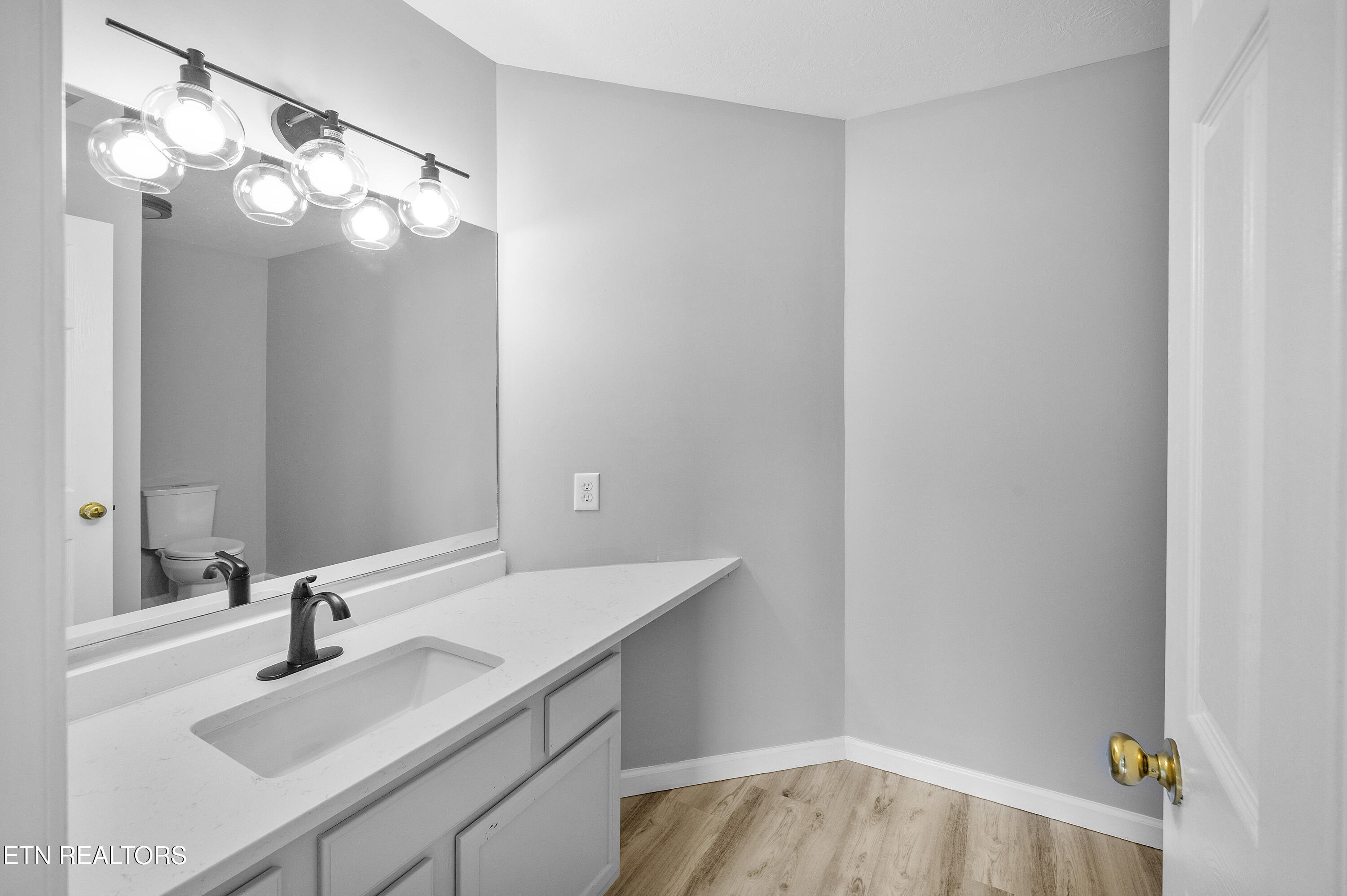 814 Garners Landing Boulevard Seymour TN 37865