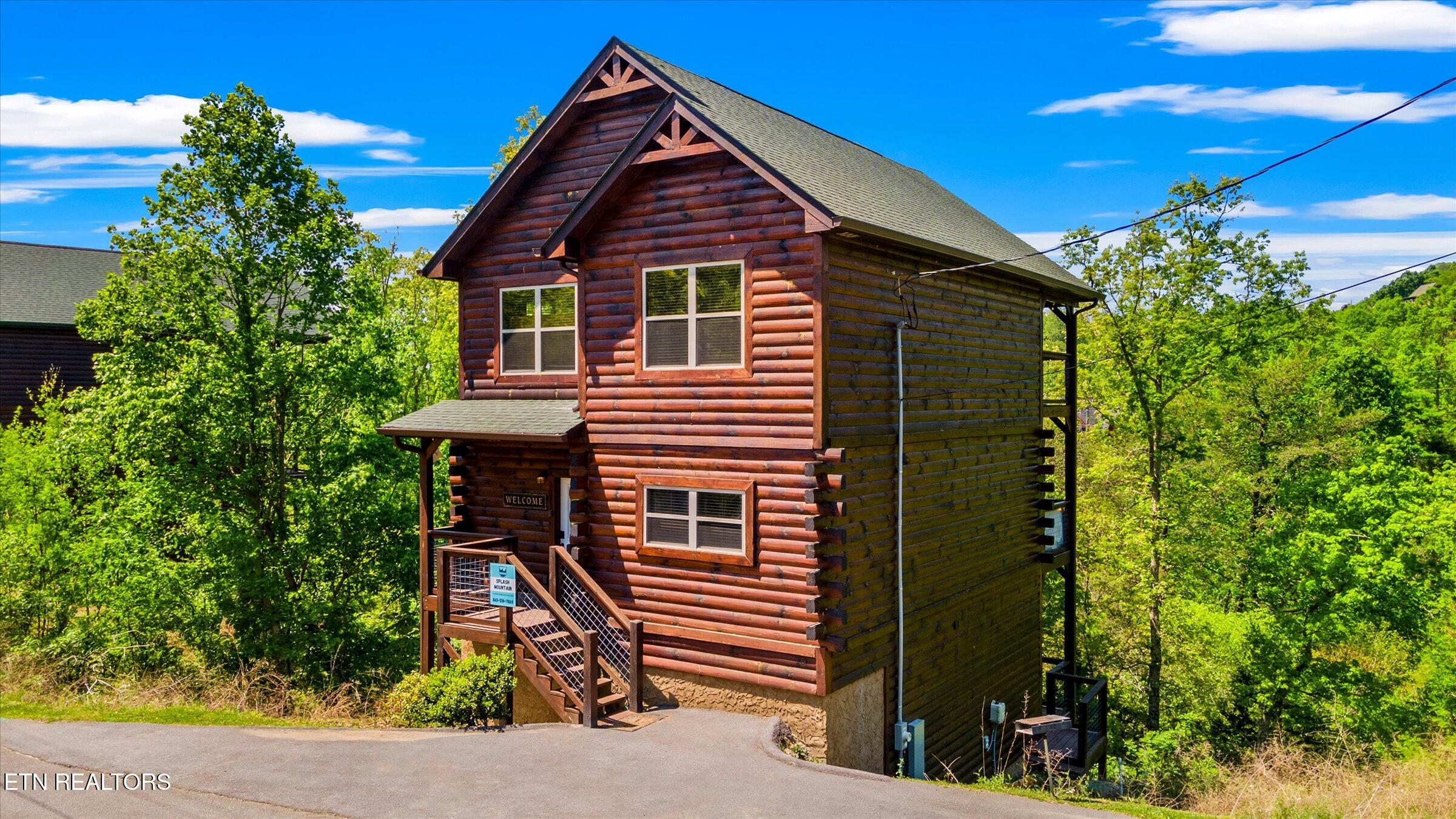 2243 Wingspan Drive Sevierville TN 37876