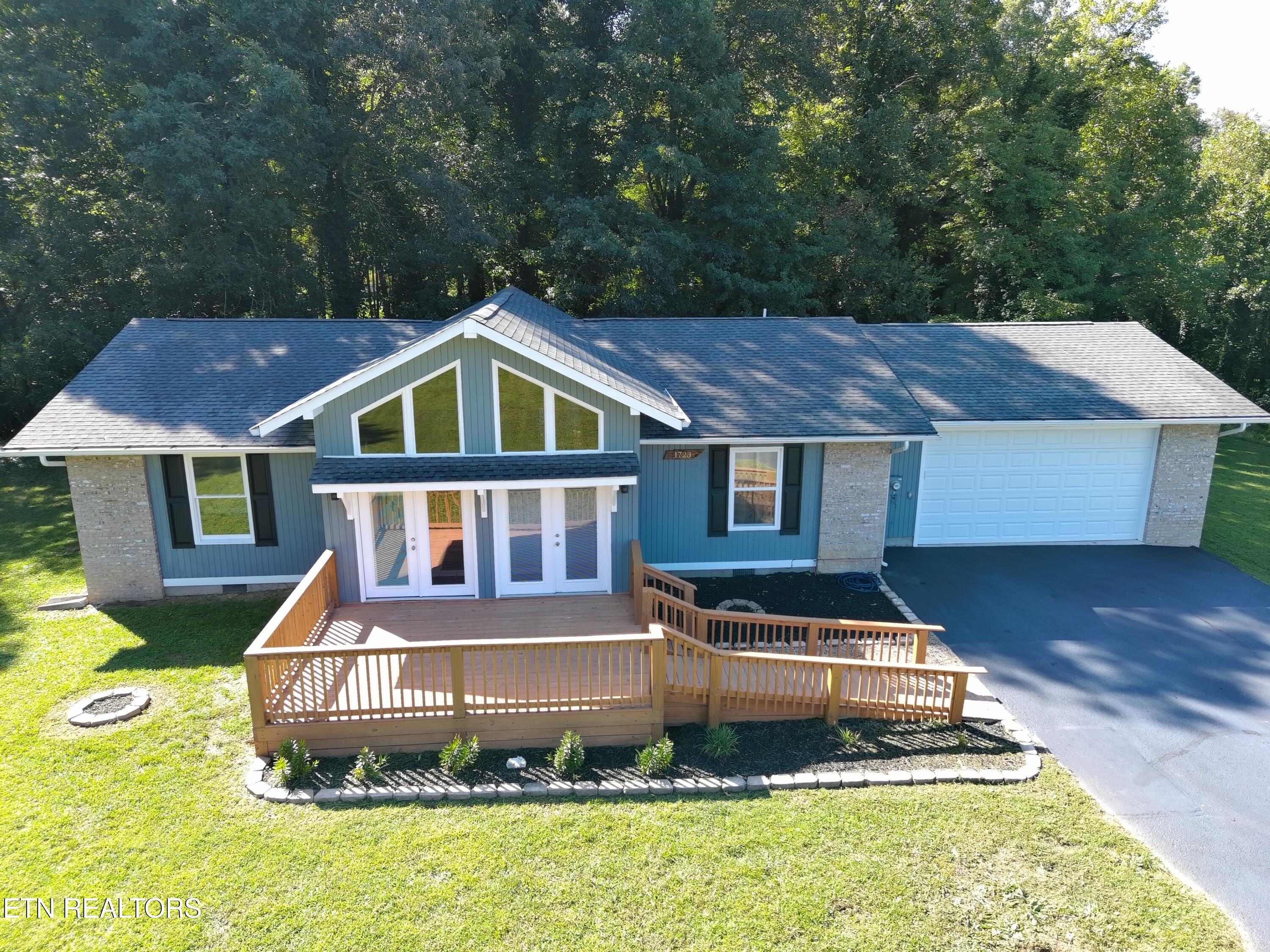 1723 Roane State Highway Harriman TN 37748