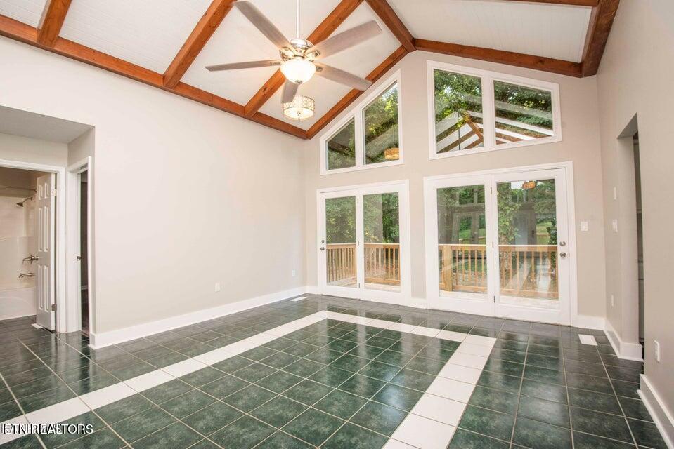 1723 Roane State Highway Harriman TN 37748