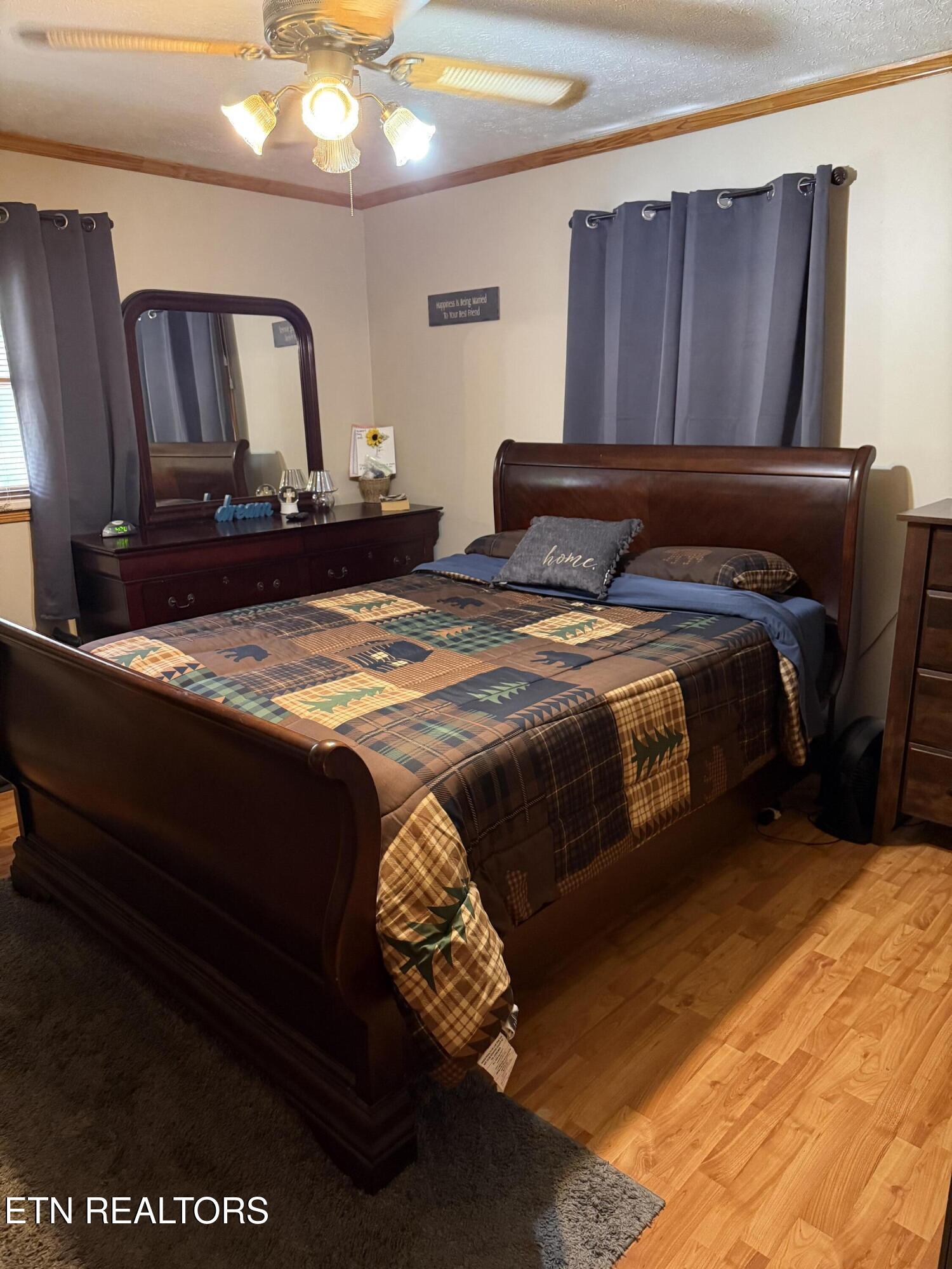 1976 Smoky Creek Road Huntsville TN 37756