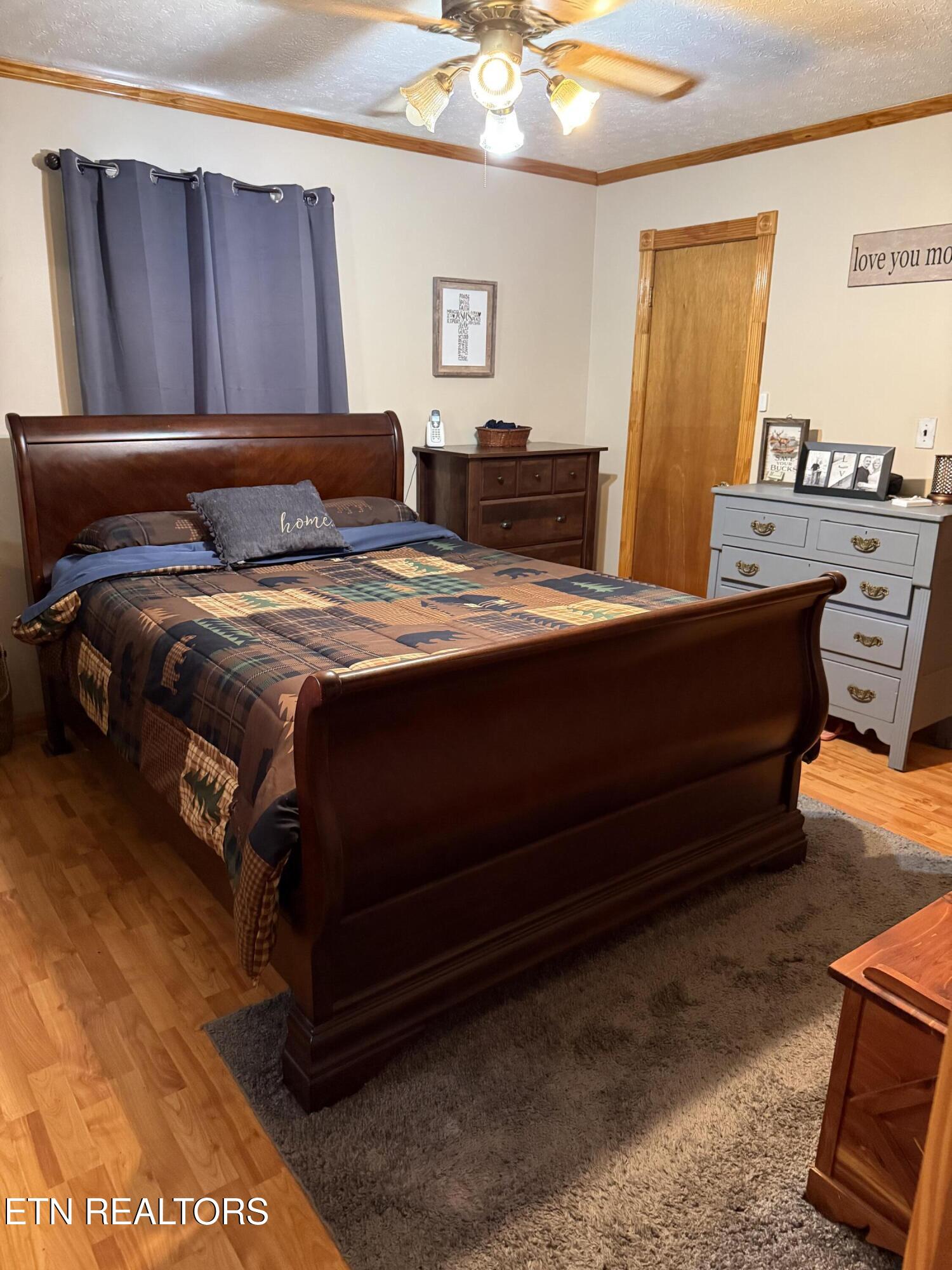 1976 Smoky Creek Road Huntsville TN 37756