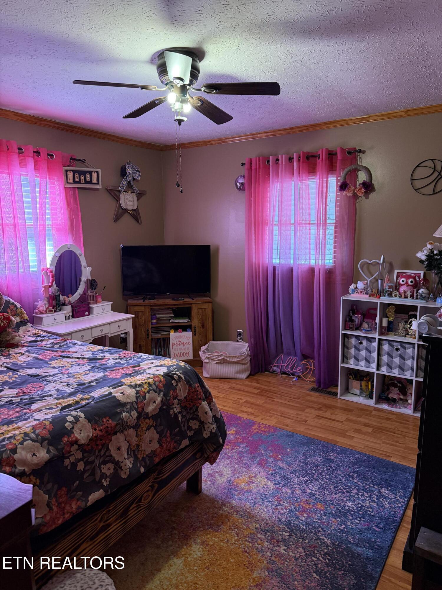 1976 Smoky Creek Road Huntsville TN 37756