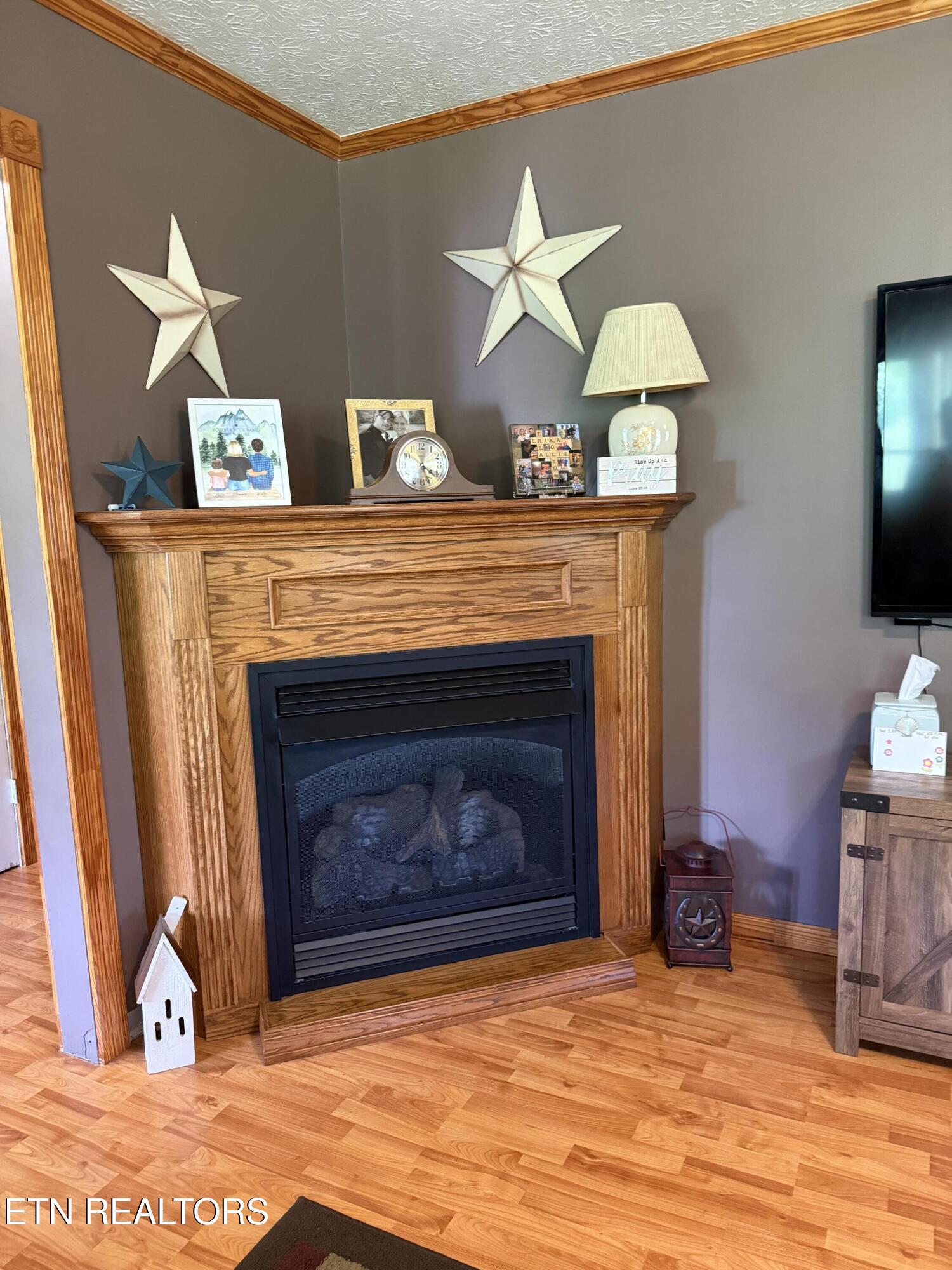 1976 Smoky Creek Road Huntsville TN 37756