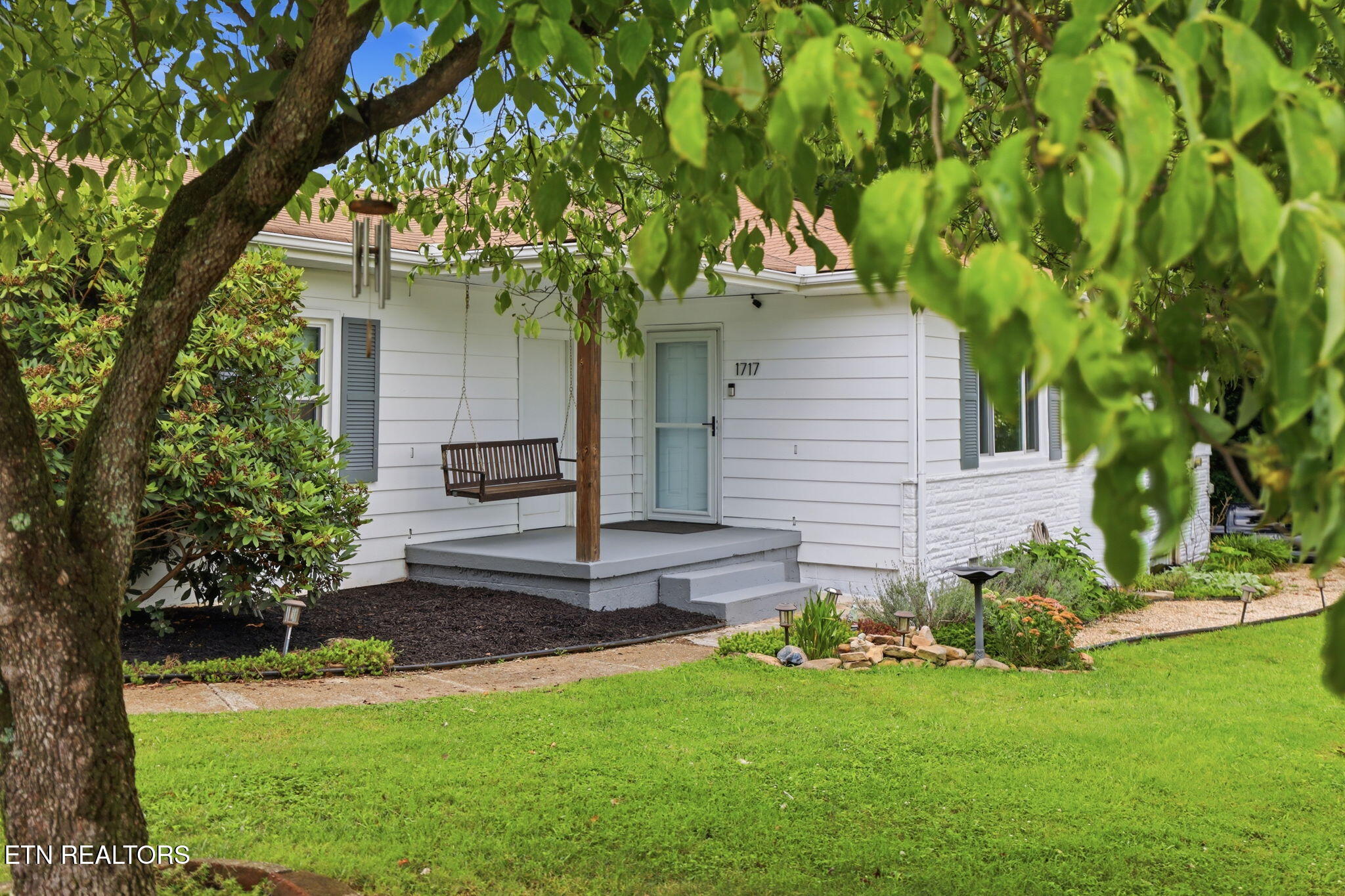 1717 Jefferson Avenue Maryville TN 37804