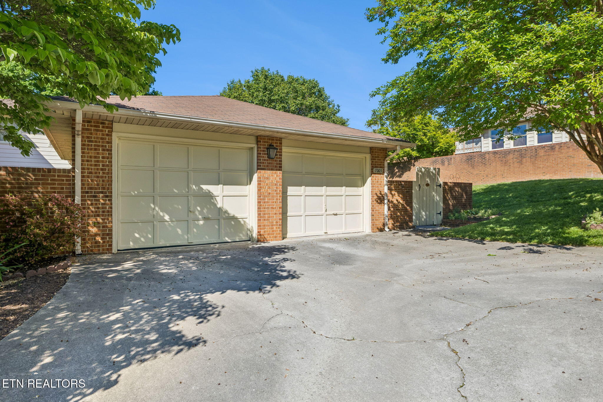 7005 Hunters Trail Knoxville TN 37921