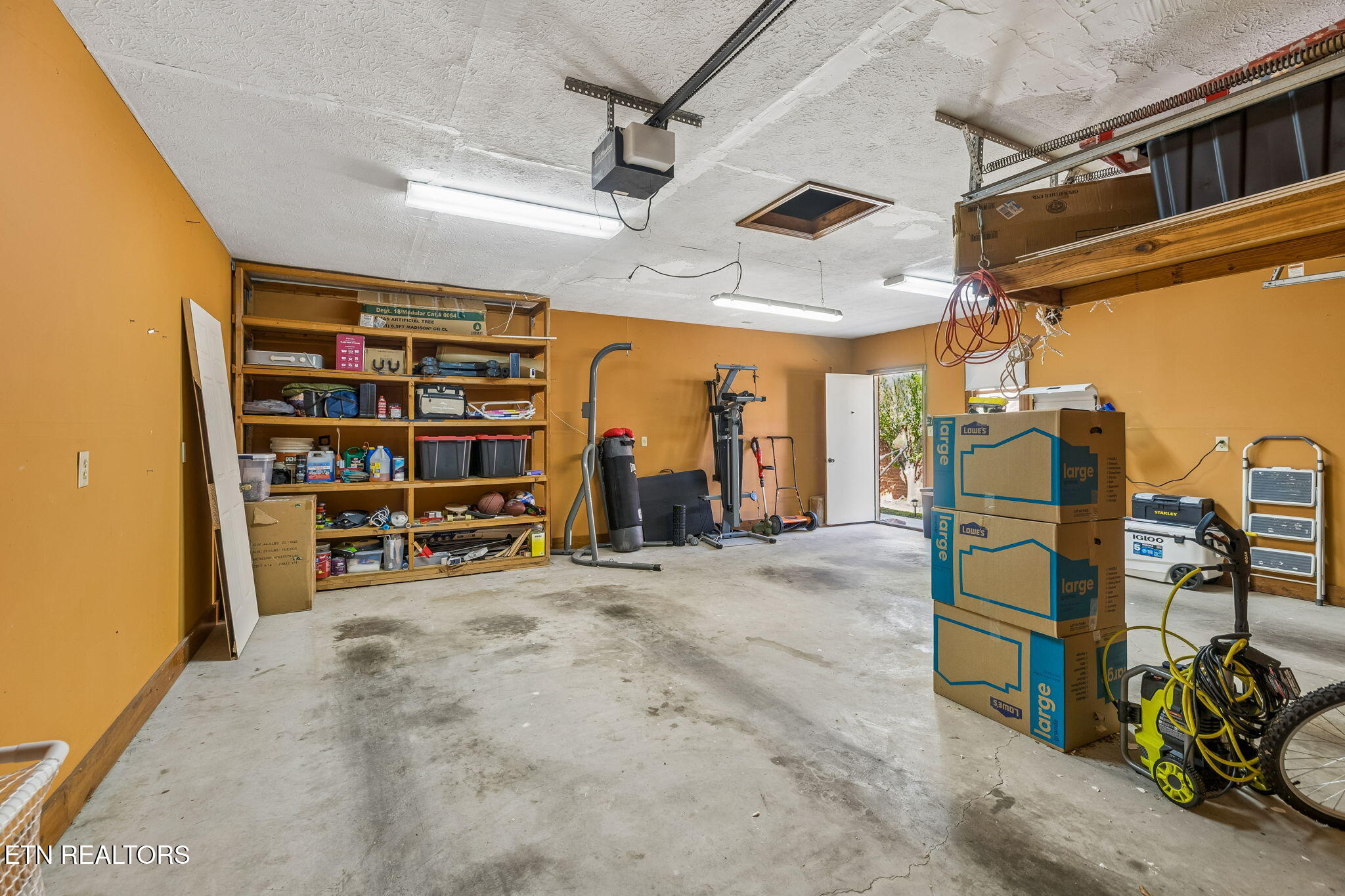 7005 Hunters Trail Knoxville TN 37921