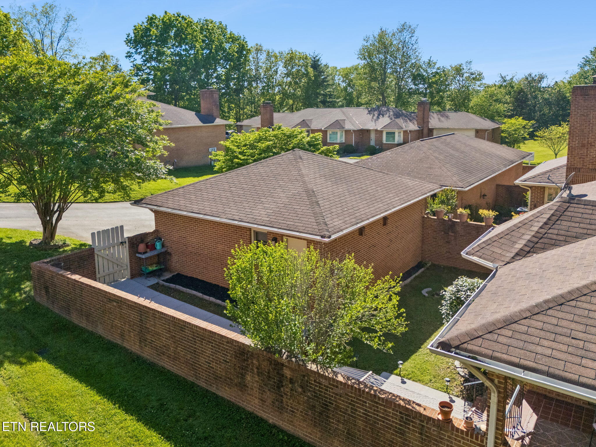 7005 Hunters Trail Knoxville TN 37921