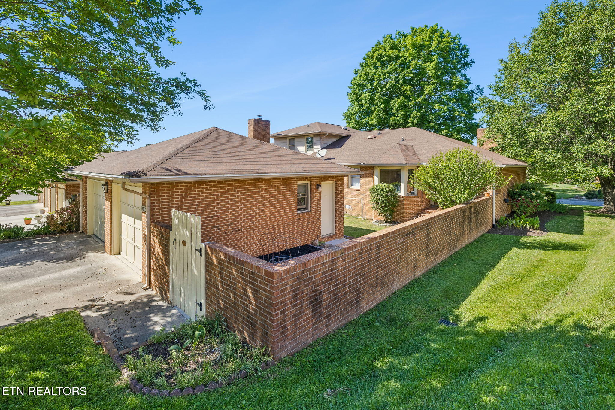 7005 Hunters Trail Knoxville TN 37921