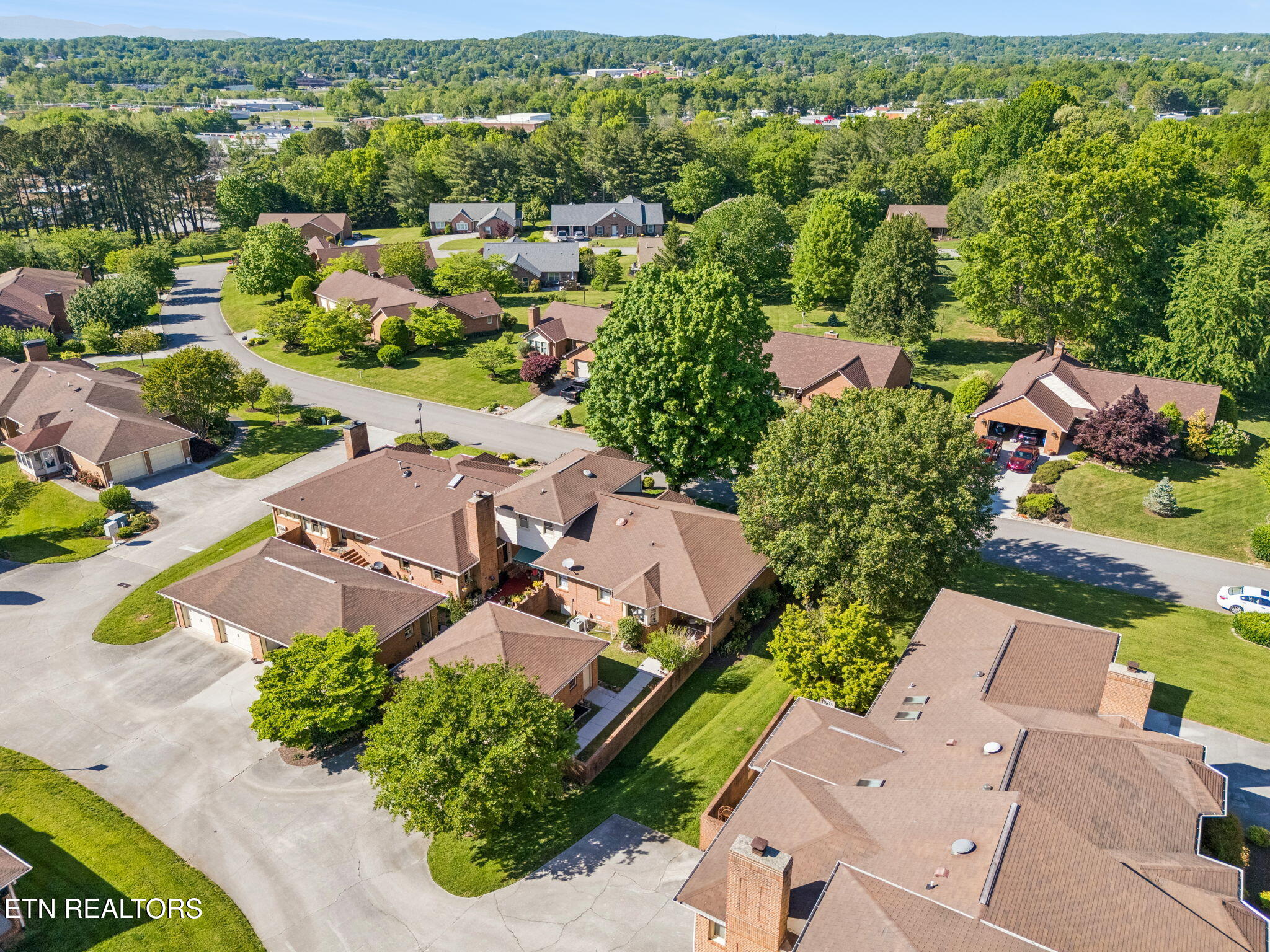 7005 Hunters Trail Knoxville TN 37921