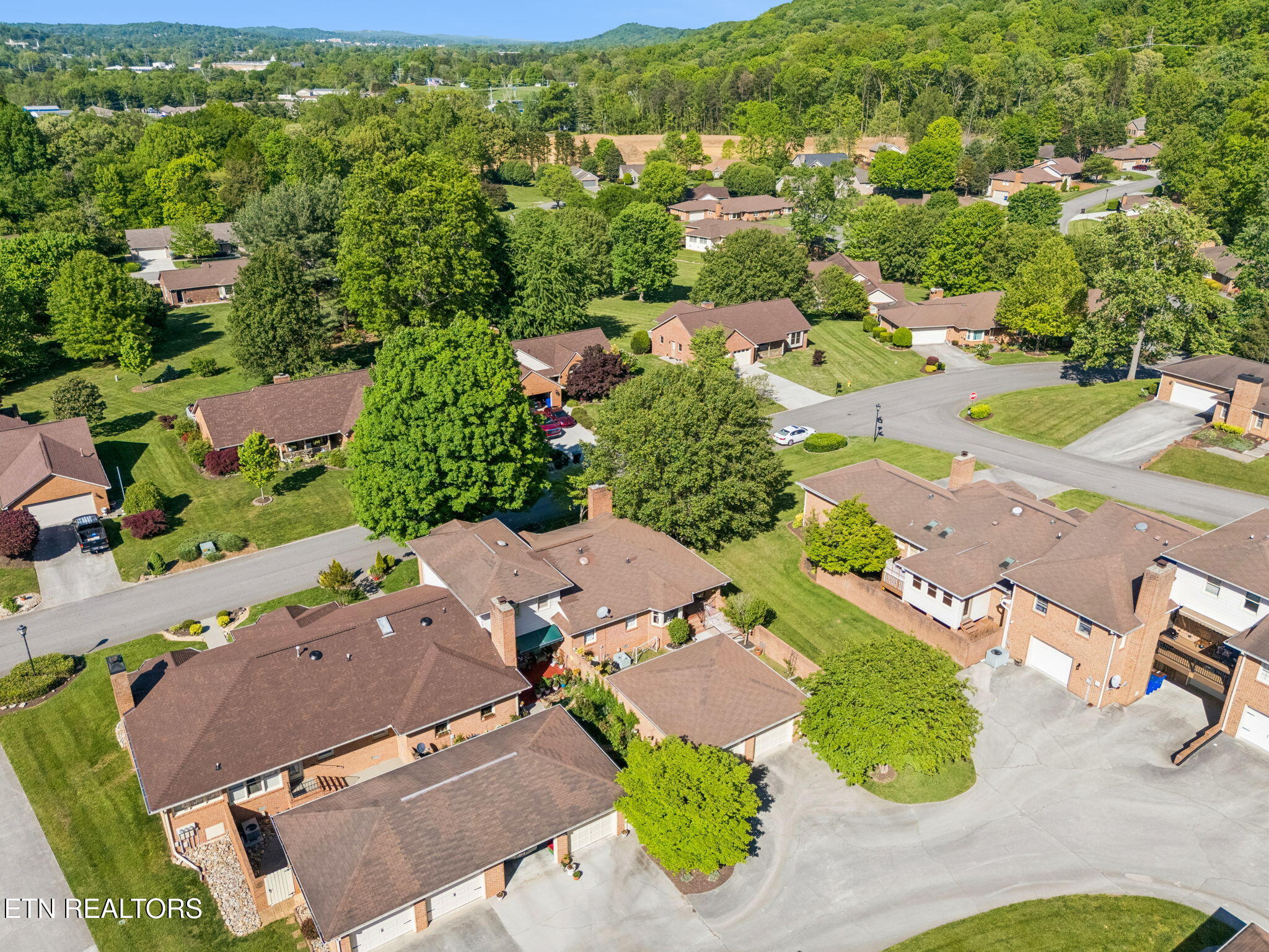 7005 Hunters Trail Knoxville TN 37921