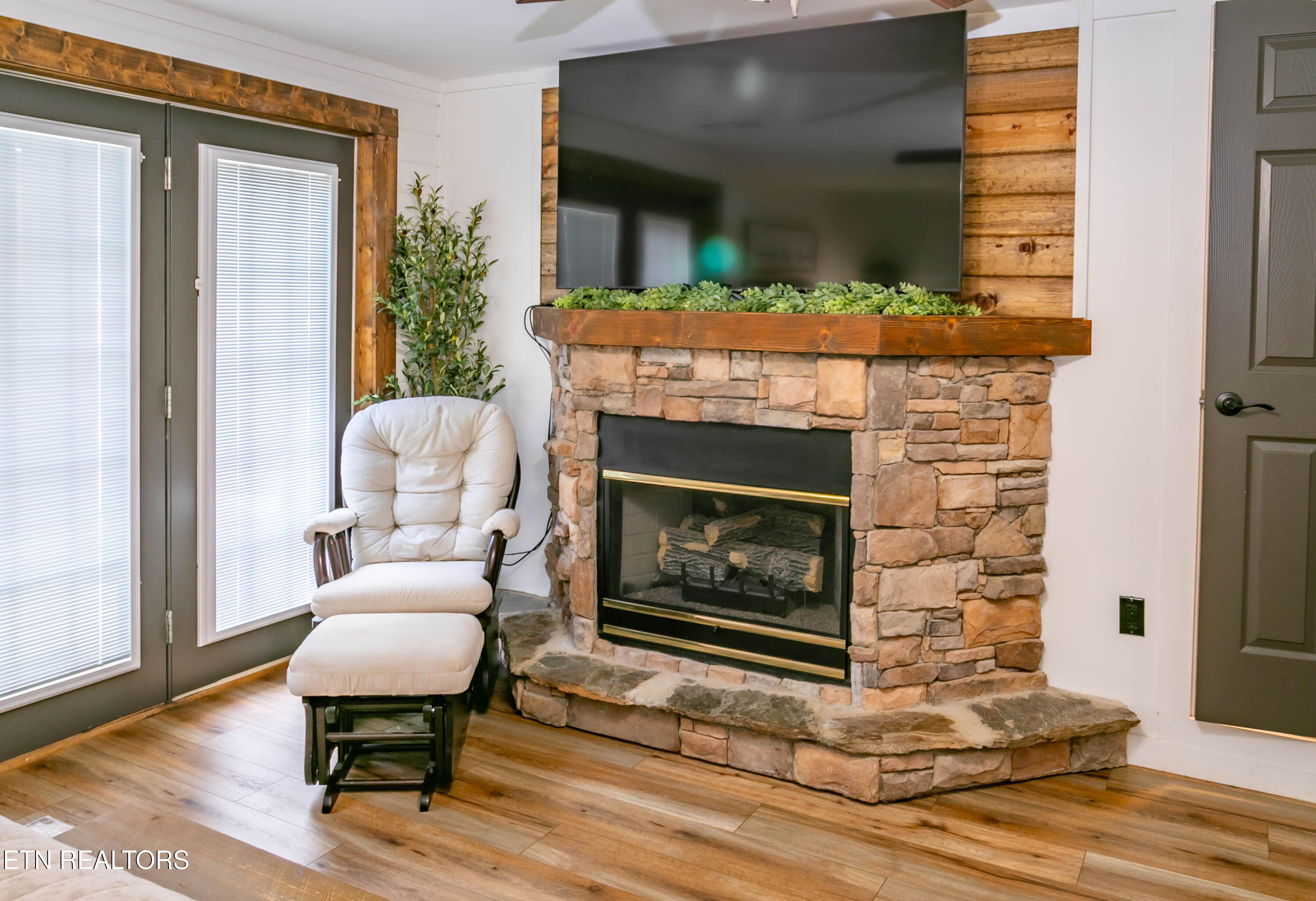 3650 Four Seasons Lane Sevierville TN 37862