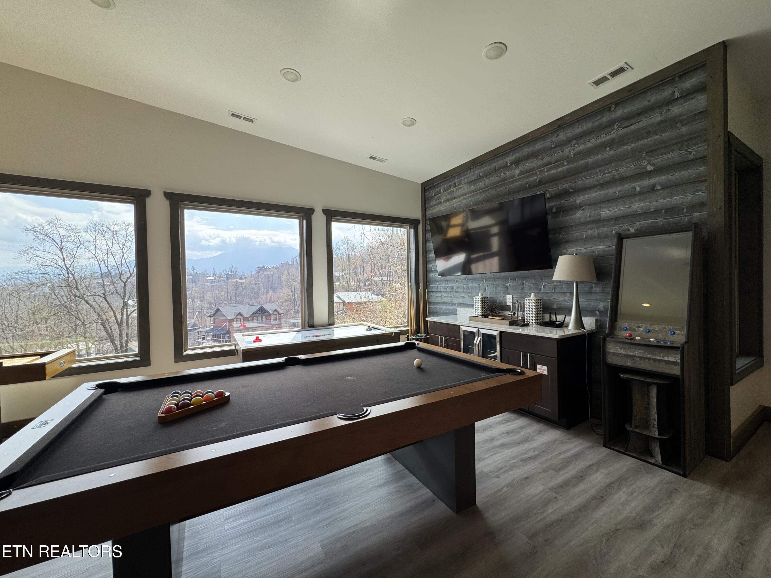 869 Chestnut Drive Gatlinburg TN 37738