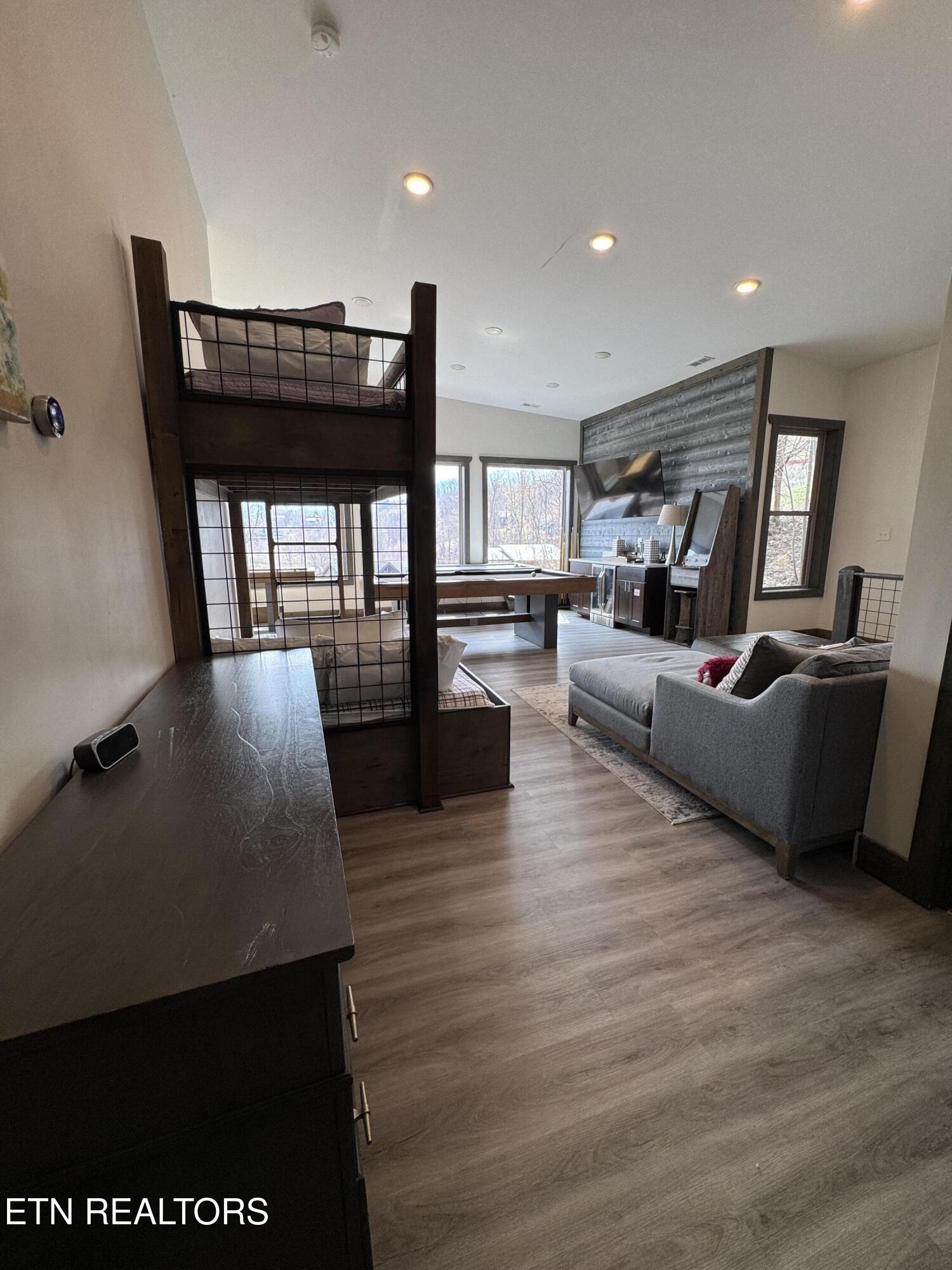 869 Chestnut Drive Gatlinburg TN 37738