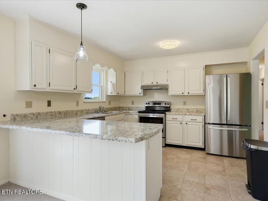 751 Crestview Circle Lenoir City TN 37772