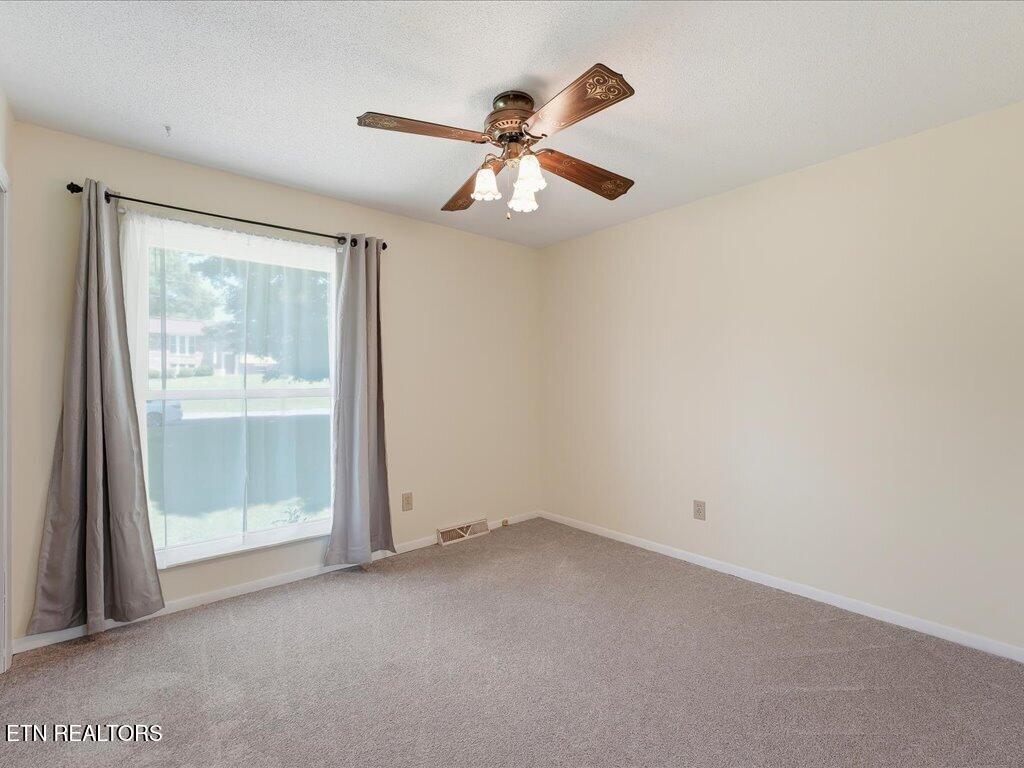 751 Crestview Circle Lenoir City TN 37772