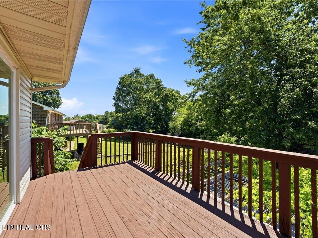 751 Crestview Circle Lenoir City TN 37772