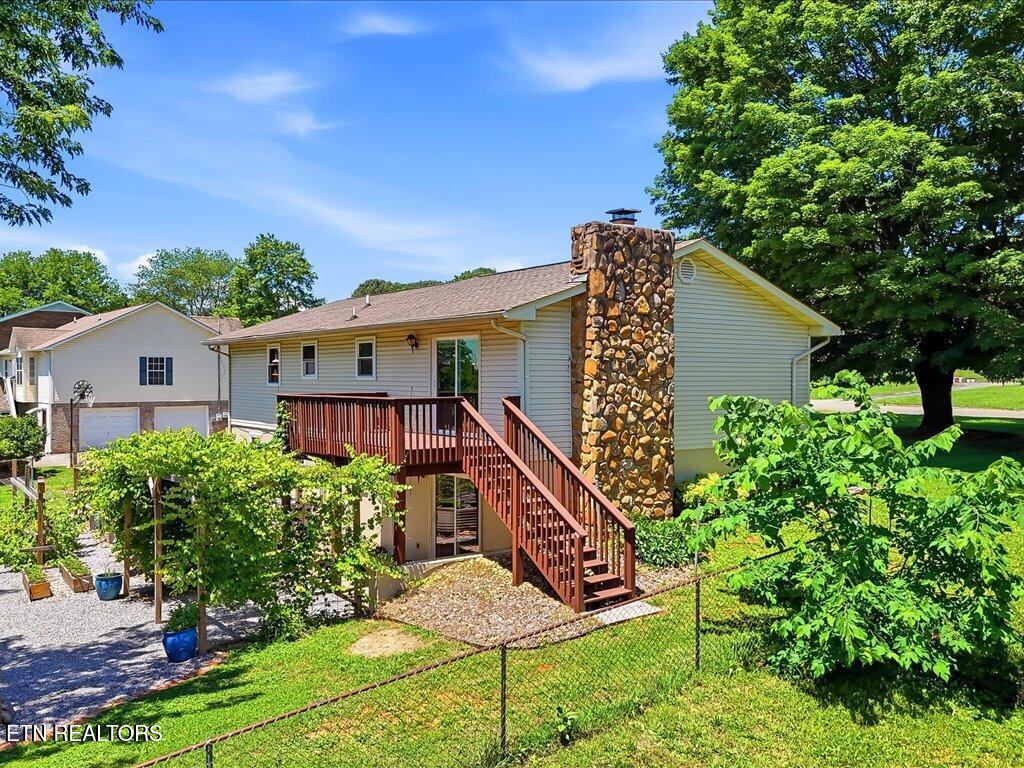 751 Crestview Circle Lenoir City TN 37772