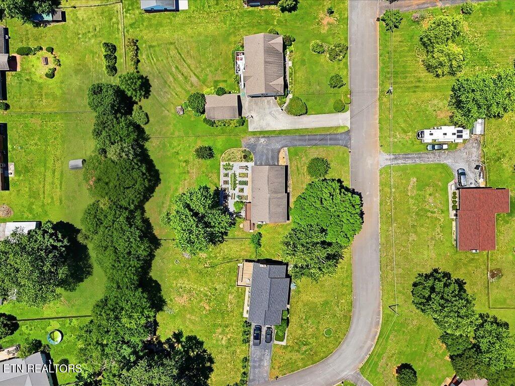 751 Crestview Circle Lenoir City TN 37772